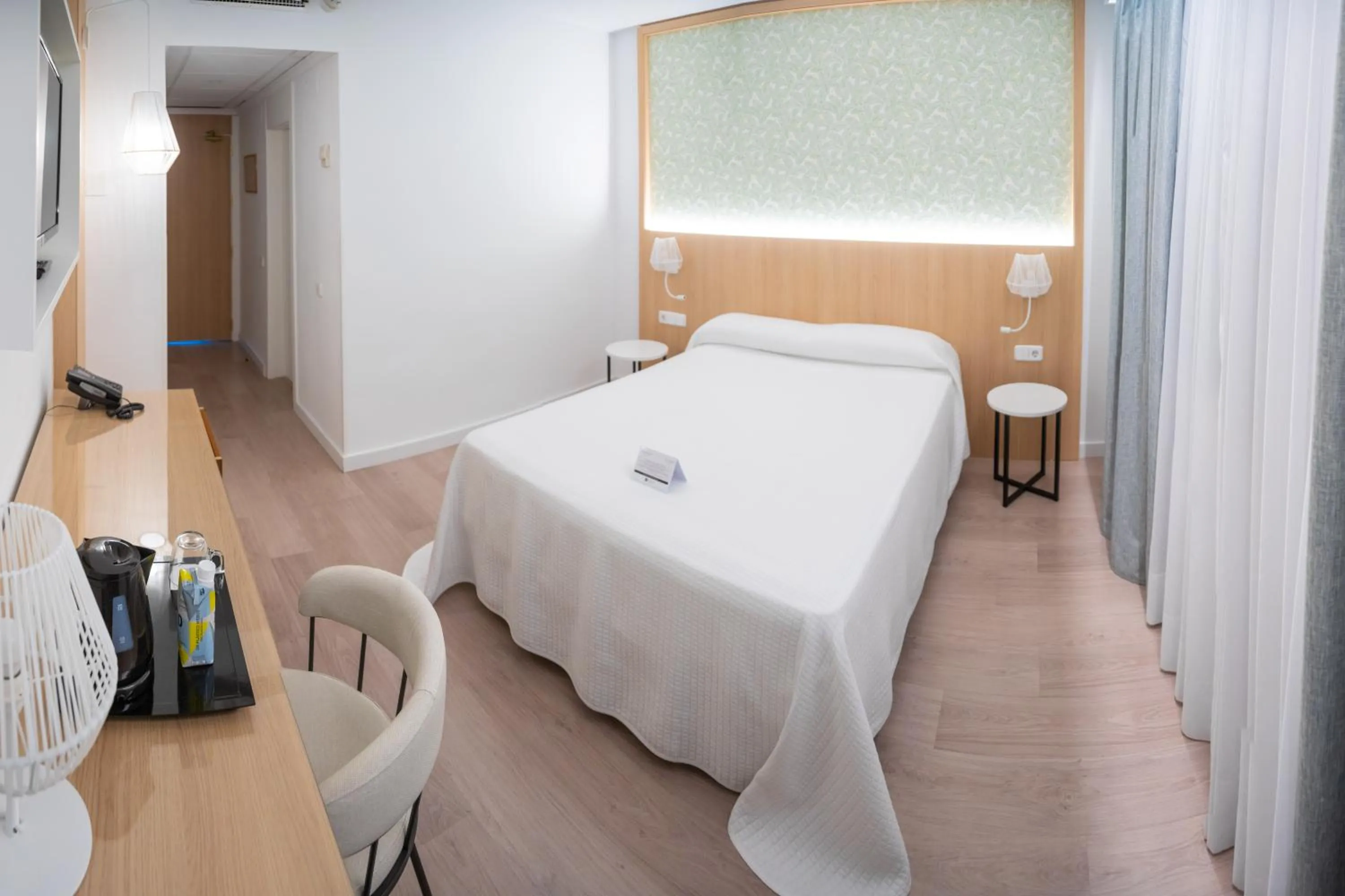 Bedroom, Bed in Sercotel Carlos III