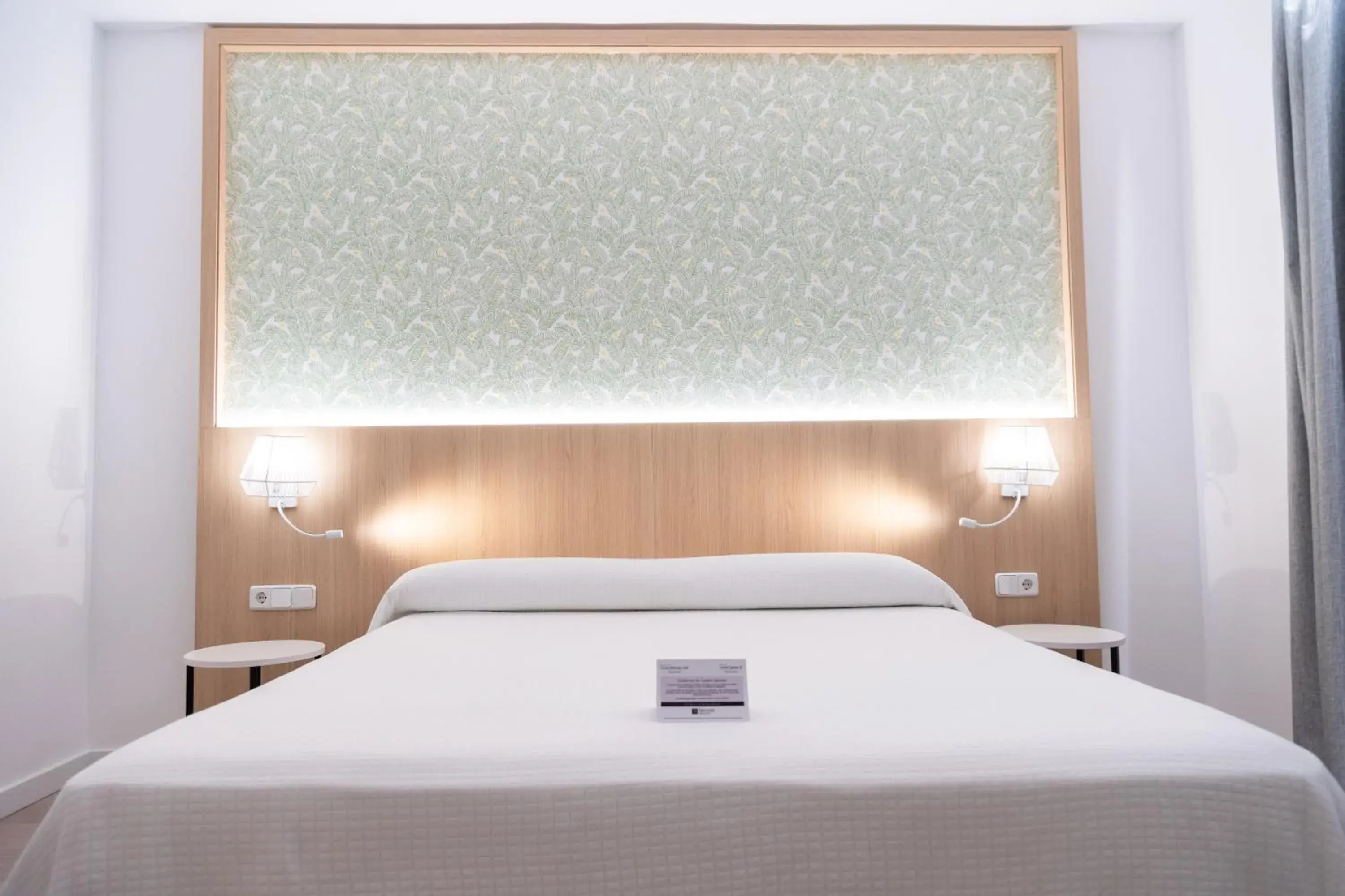 Bedroom, Bed in Sercotel Carlos III Bedroom, Bed in Sercotel Carlos III