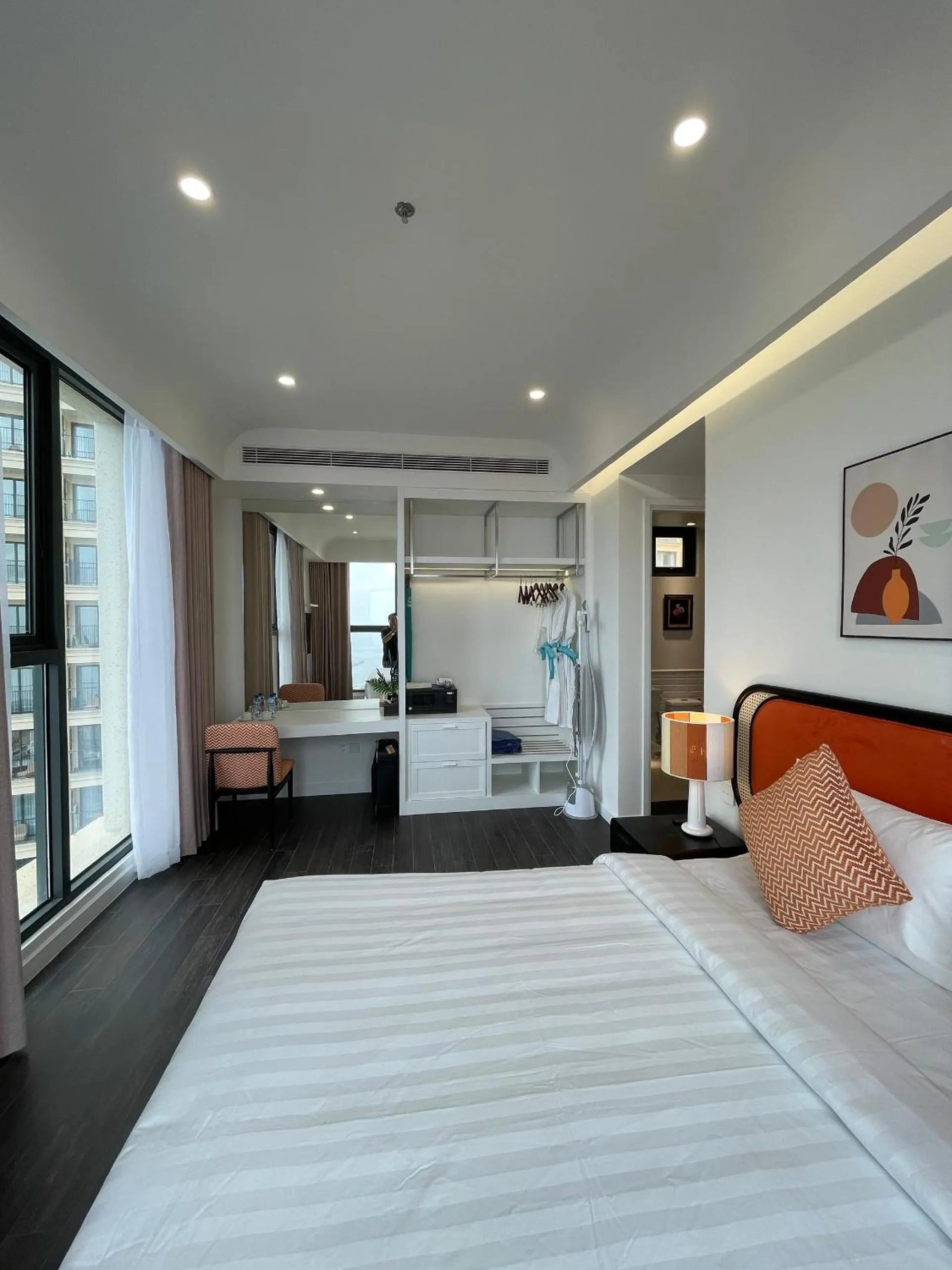 Photo of the whole room, Bed in Times Corner Sorrento Hotel - Complimentary Sunset Town Tour 4pm to 5pm everyday