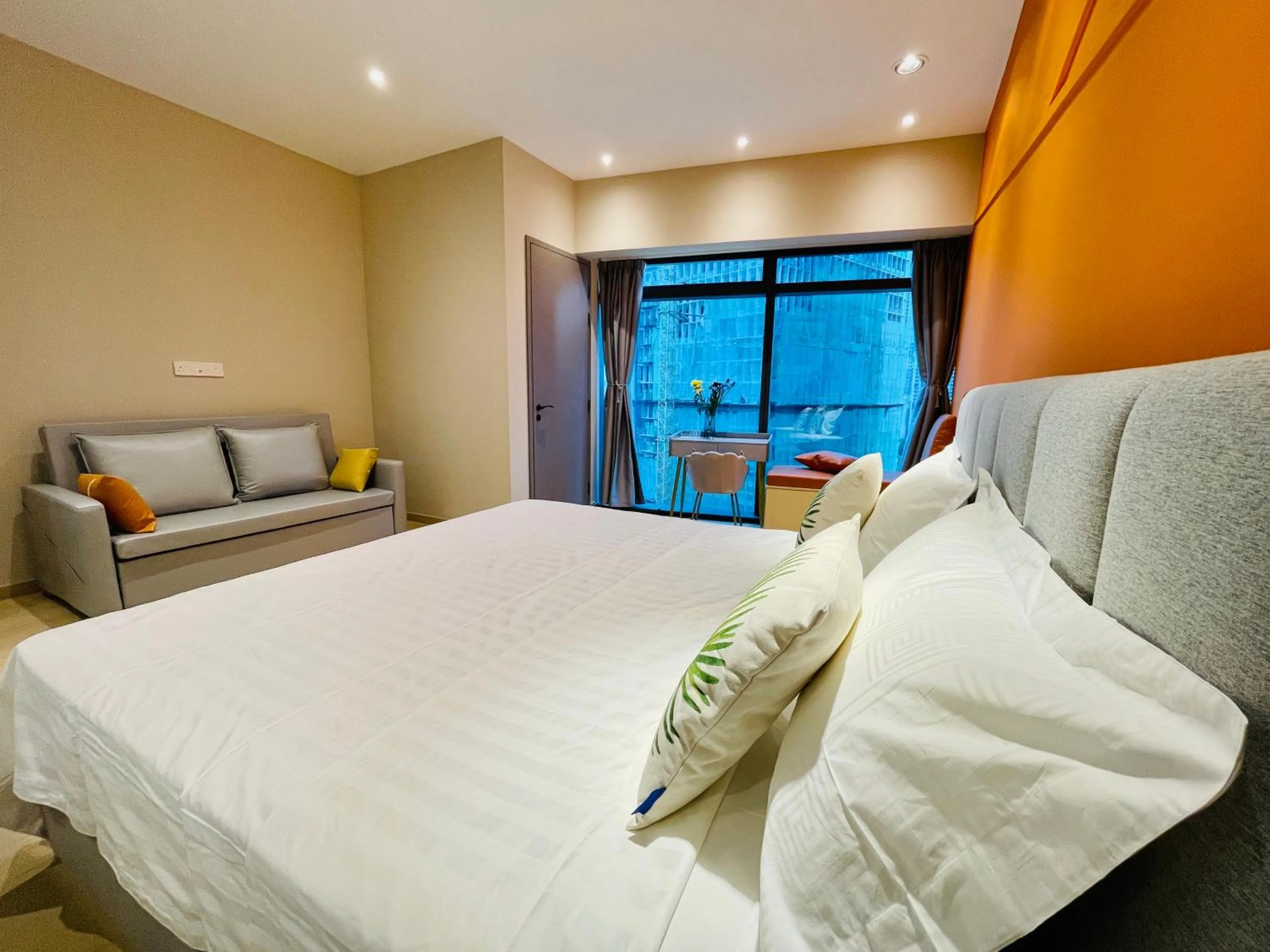 Bed in Eaton residences KLCC m@h