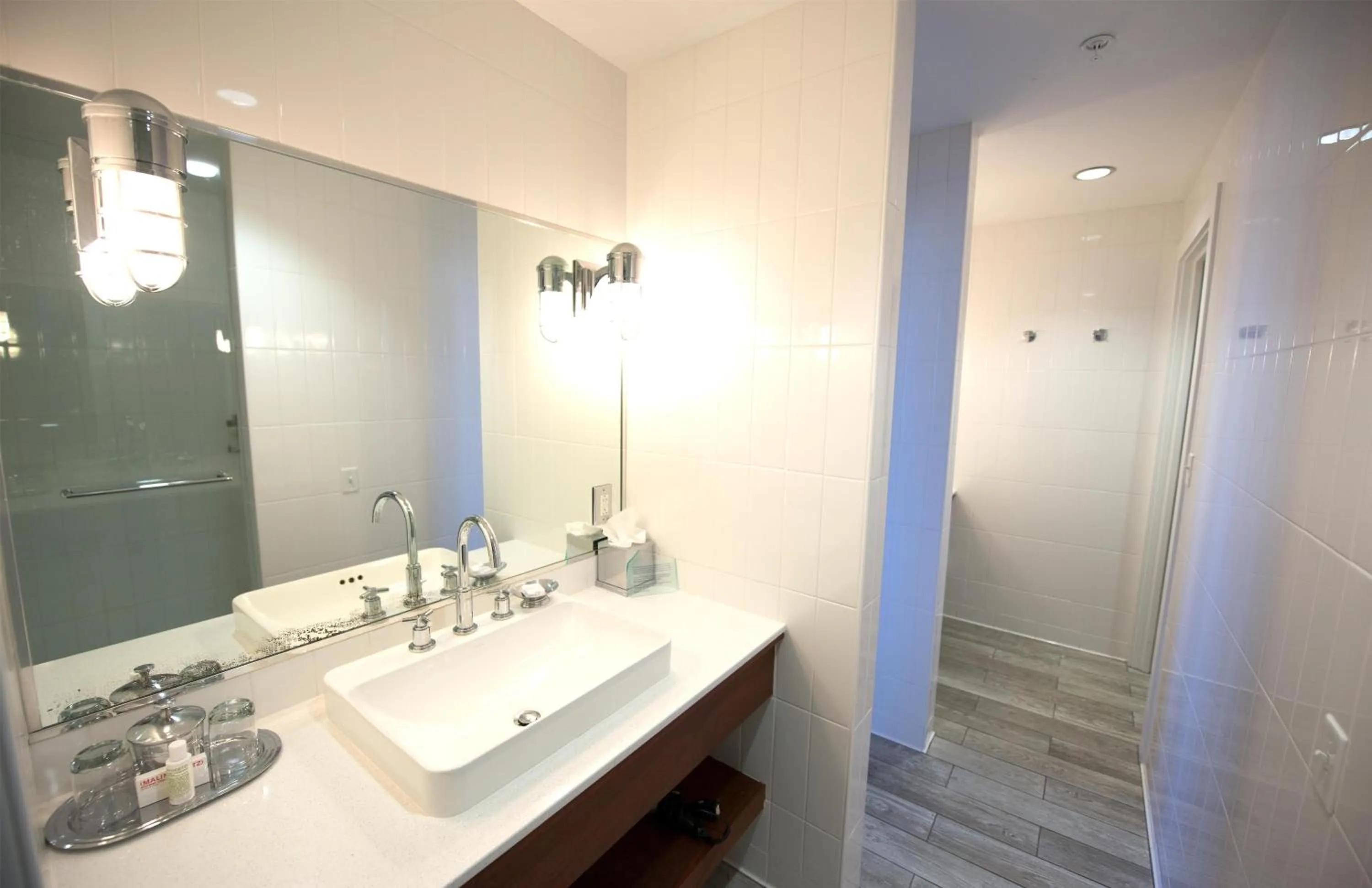 Bathroom in The Boathouse