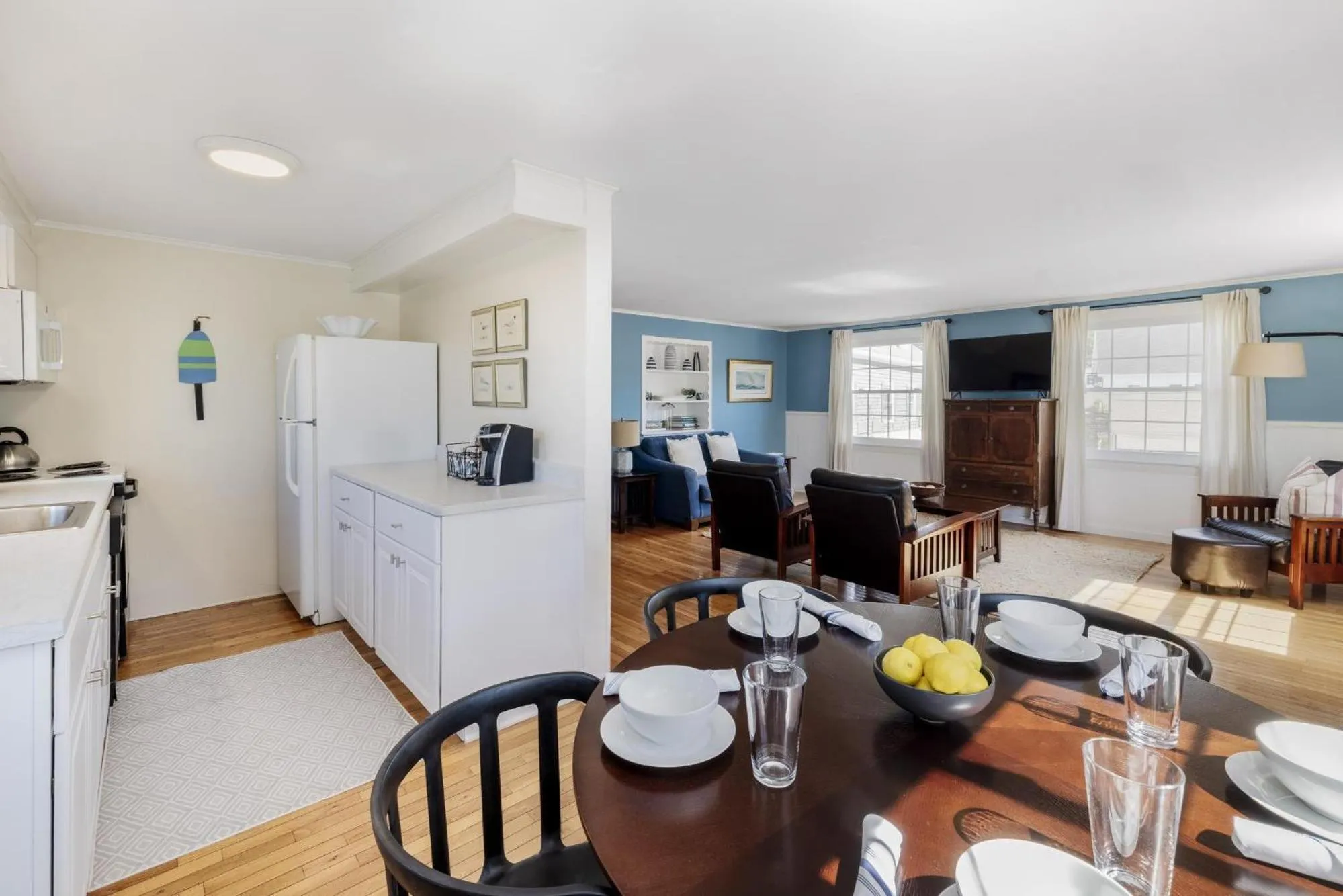 Photo of the whole room in The Boathouse