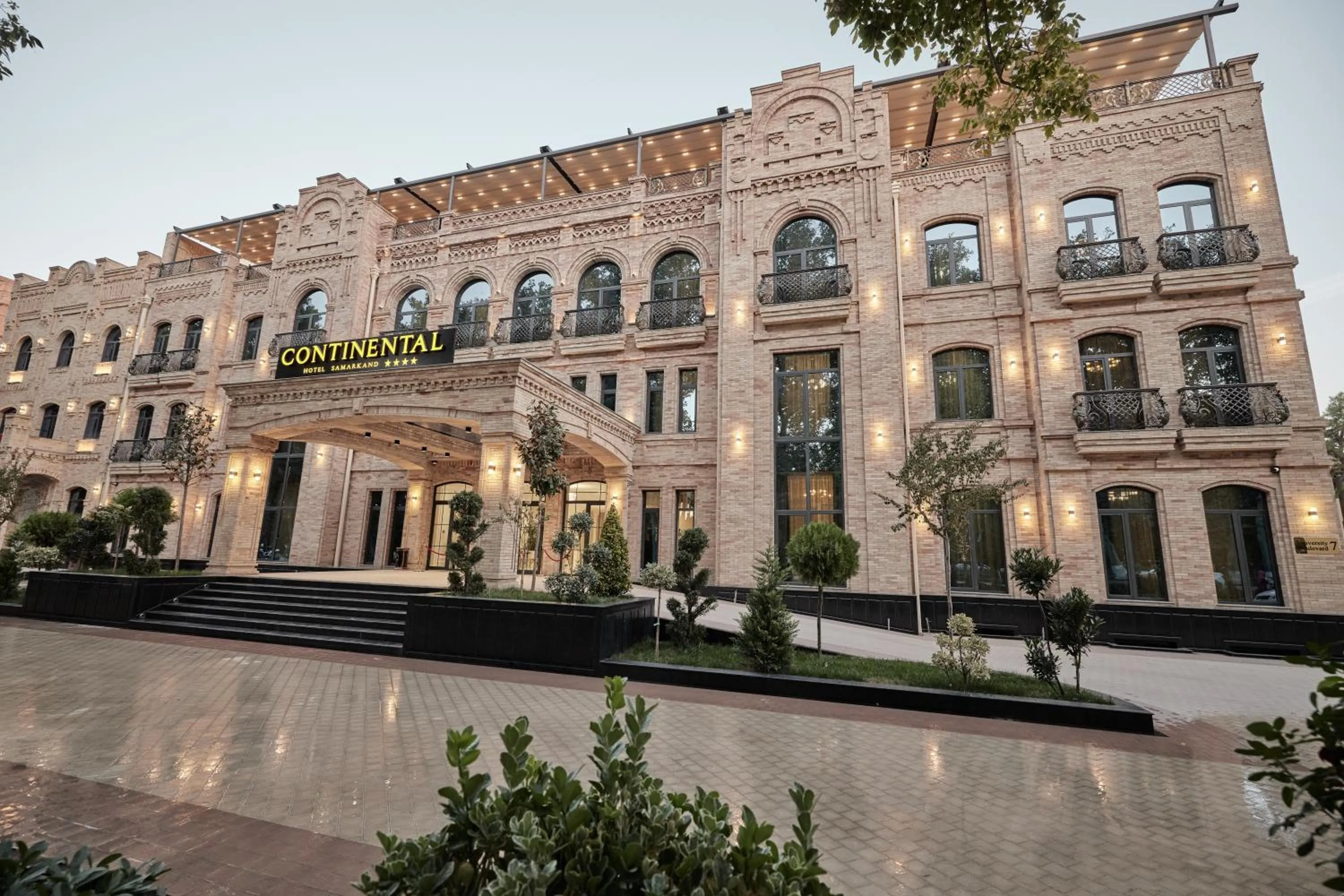 Continental Hotel Samarkand
