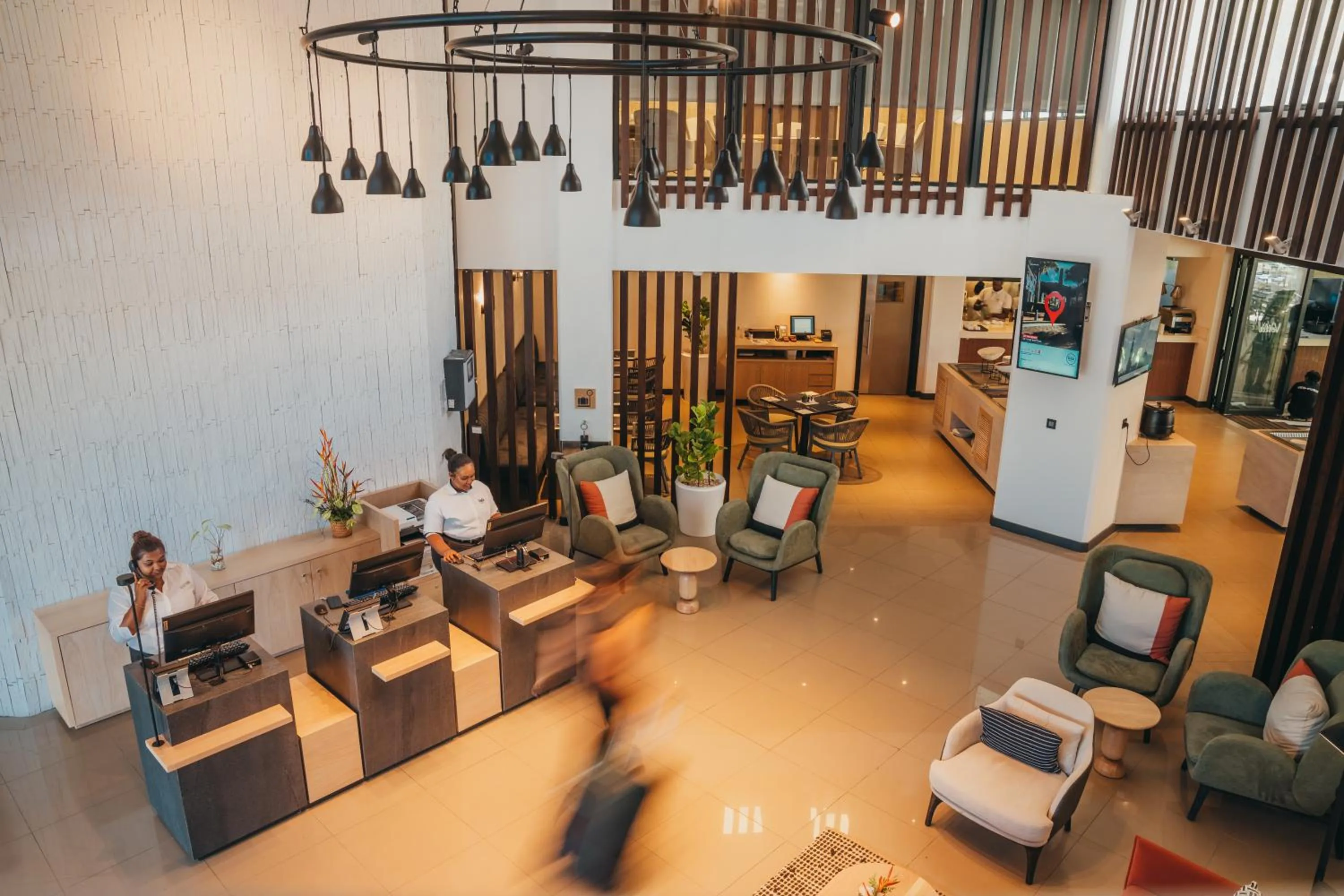 Property building in Voila Bagatelle