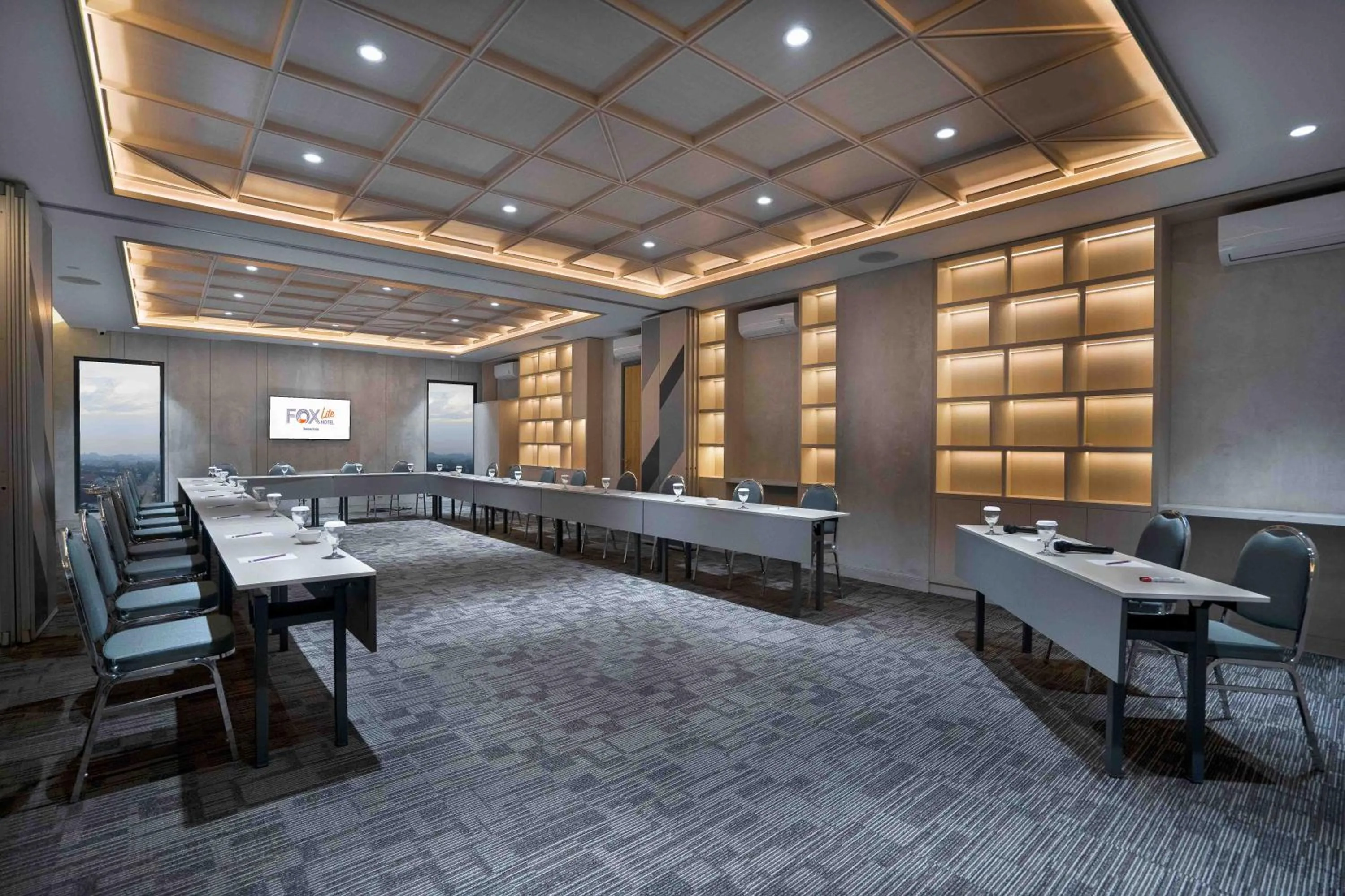 Meeting/conference room in FOX Lite Hotel Samarinda