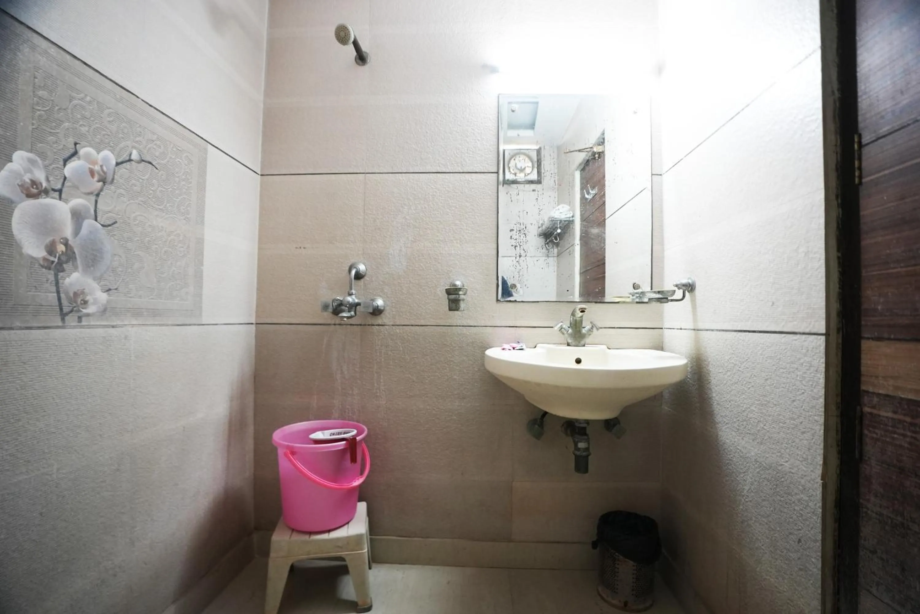 Shower in Hotel Classic Karol Bagh