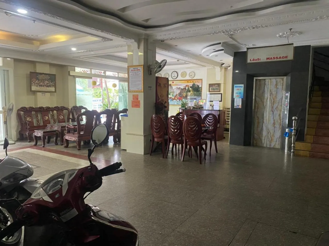 Khách Sạn Thanh Hồng