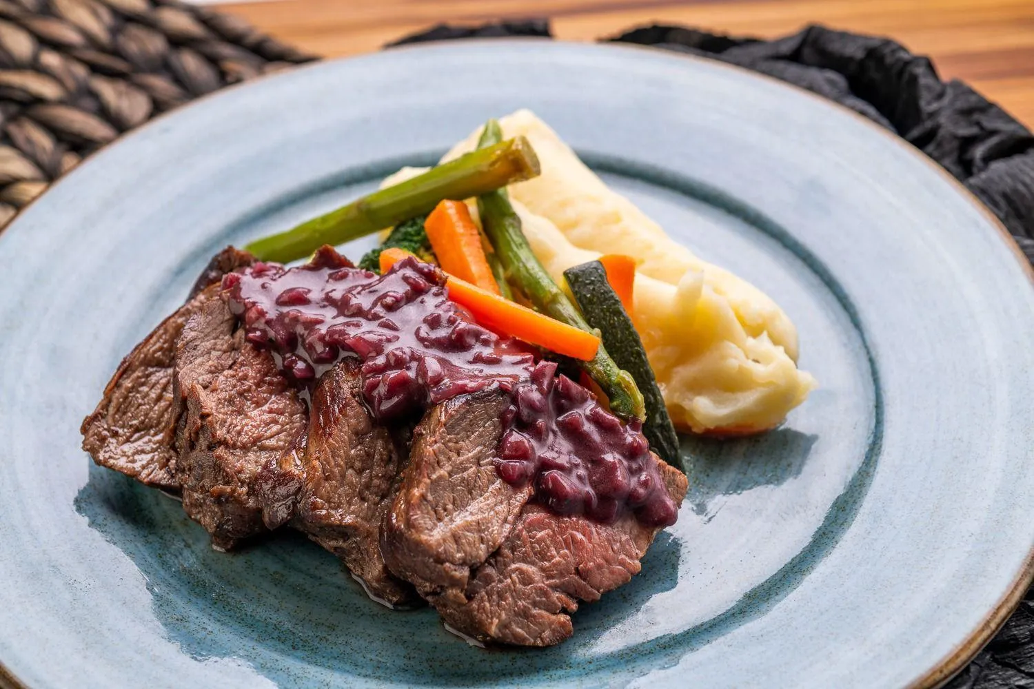 Food and drinks in Oz Hotel Cartagena