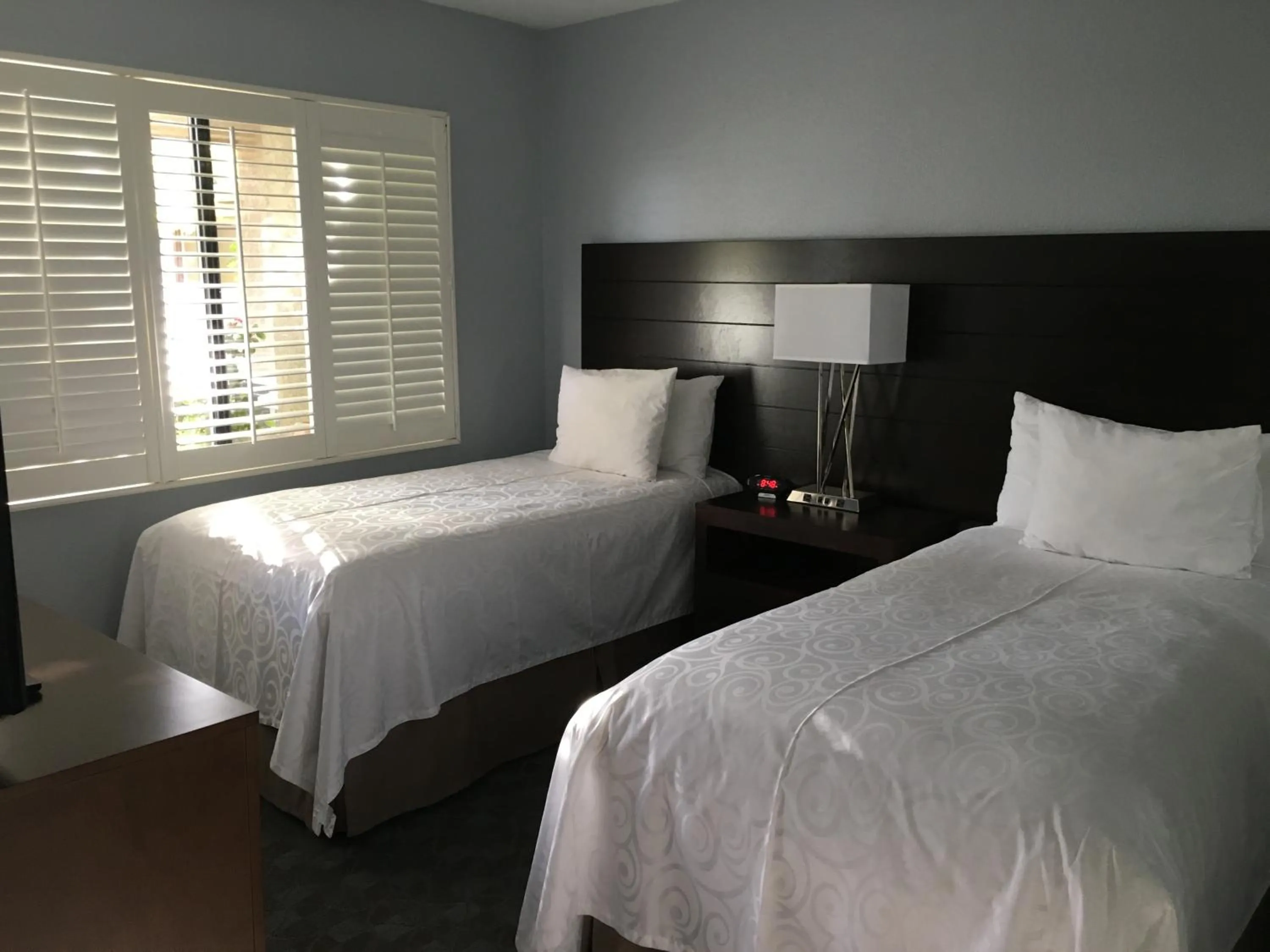 Bedroom, Bed in GetAways at Palm Springs Tennis Club