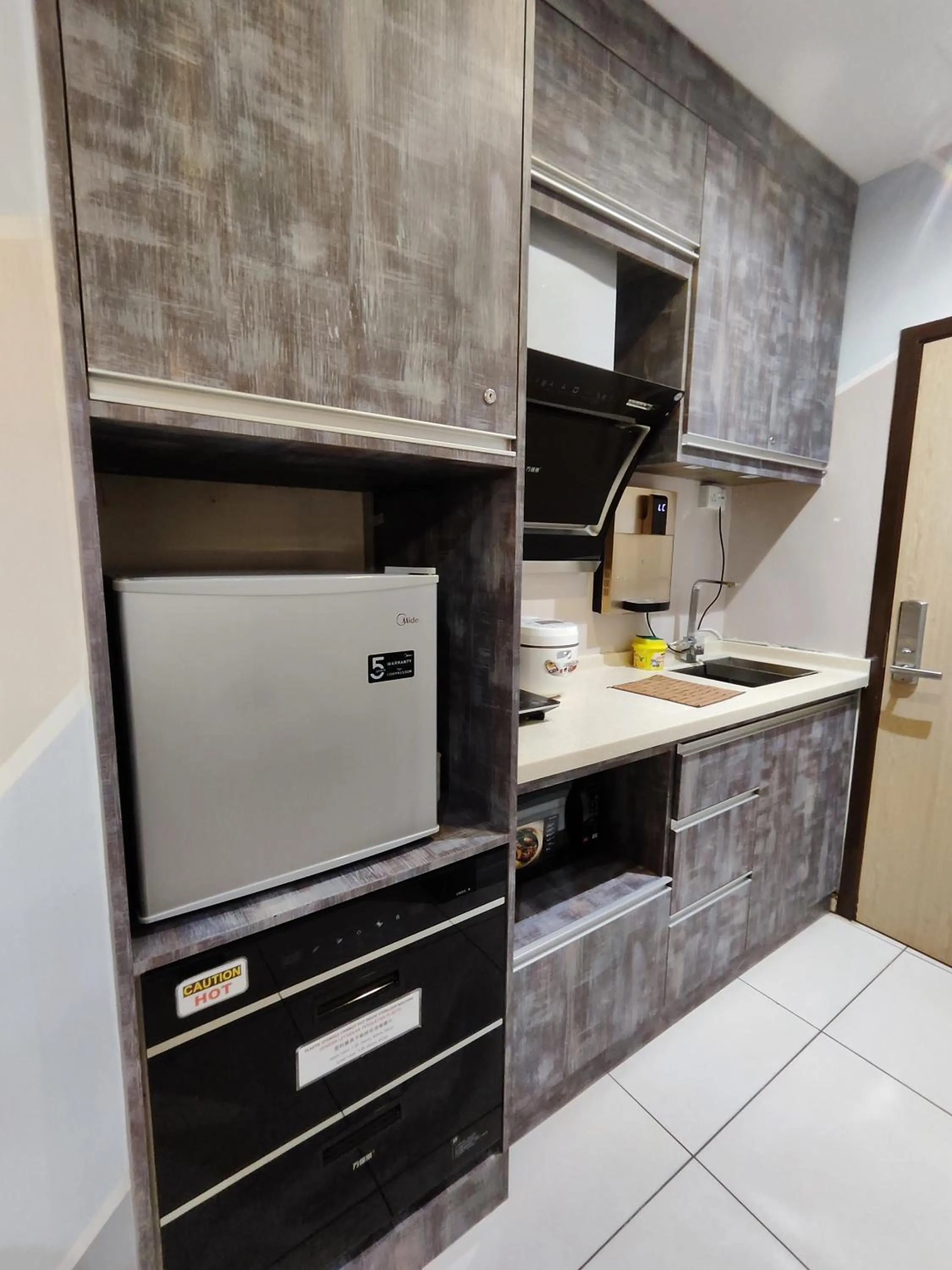 Relaxious Homestay with Infinity Pool Sutera Avenue, Kota Kinabalu