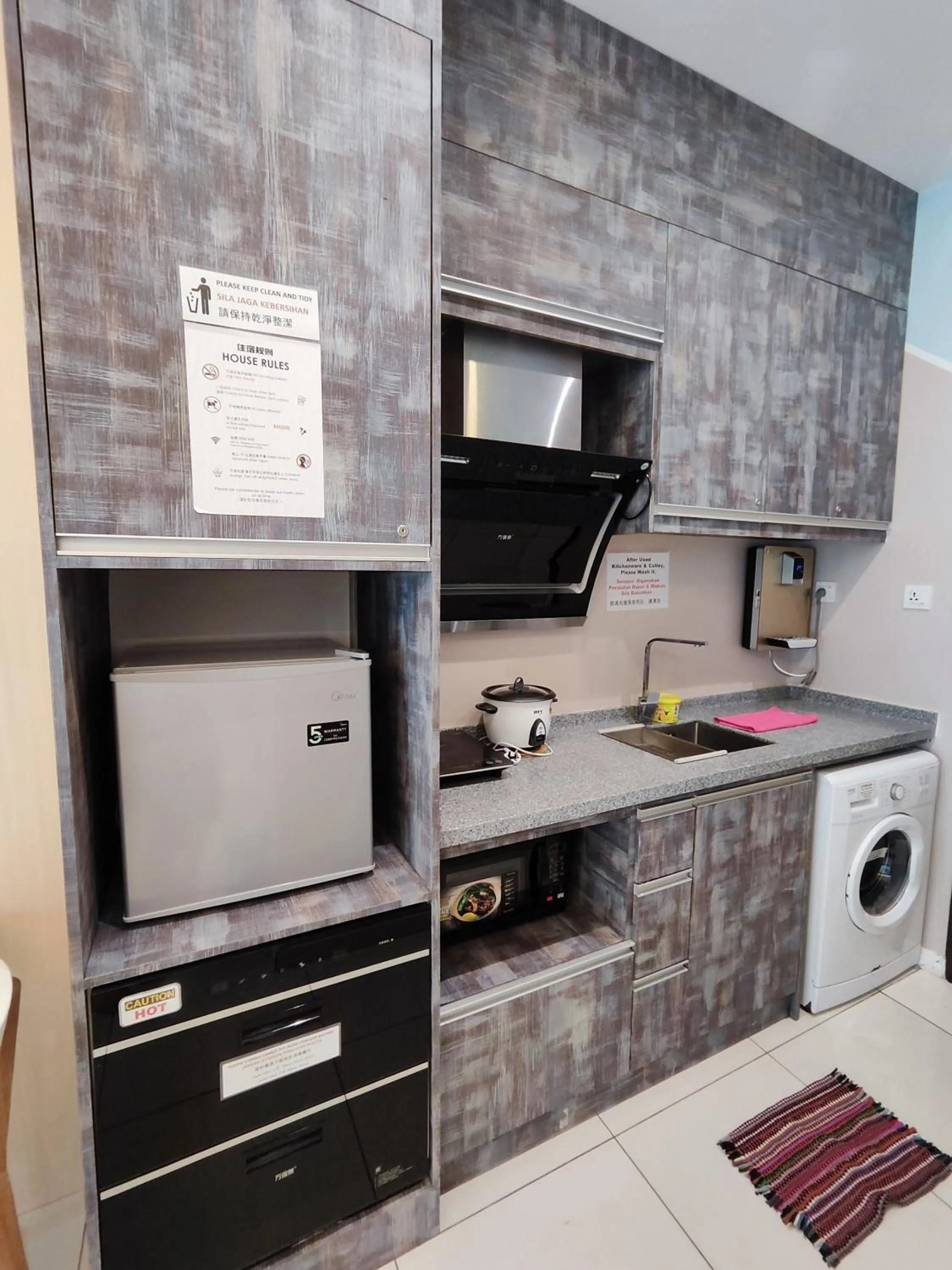 Relaxious Homestay with Infinity Pool Sutera Avenue, Kota Kinabalu