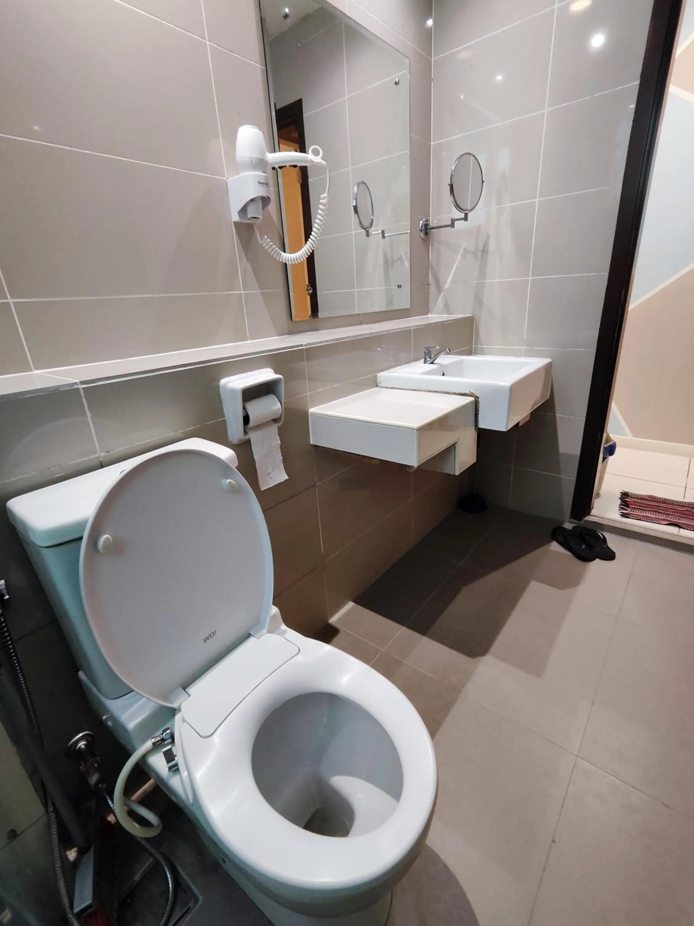 Relaxious Homestay with Infinity Pool Sutera Avenue, Kota Kinabalu