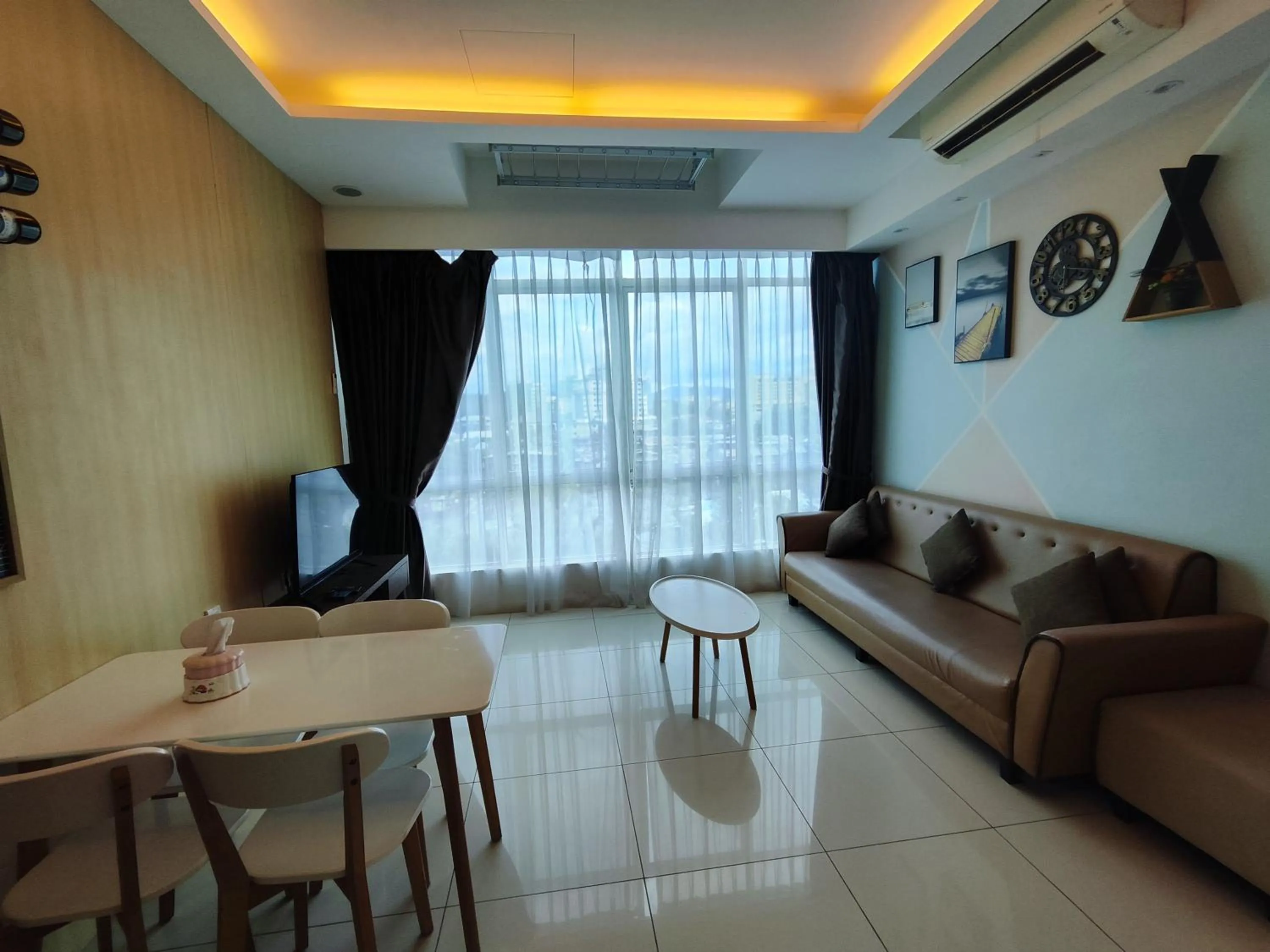 Relaxious Homestay with Infinity Pool Sutera Avenue, Kota Kinabalu