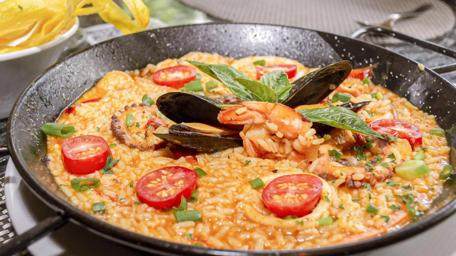 Food in Kantawa Hotel & Spa