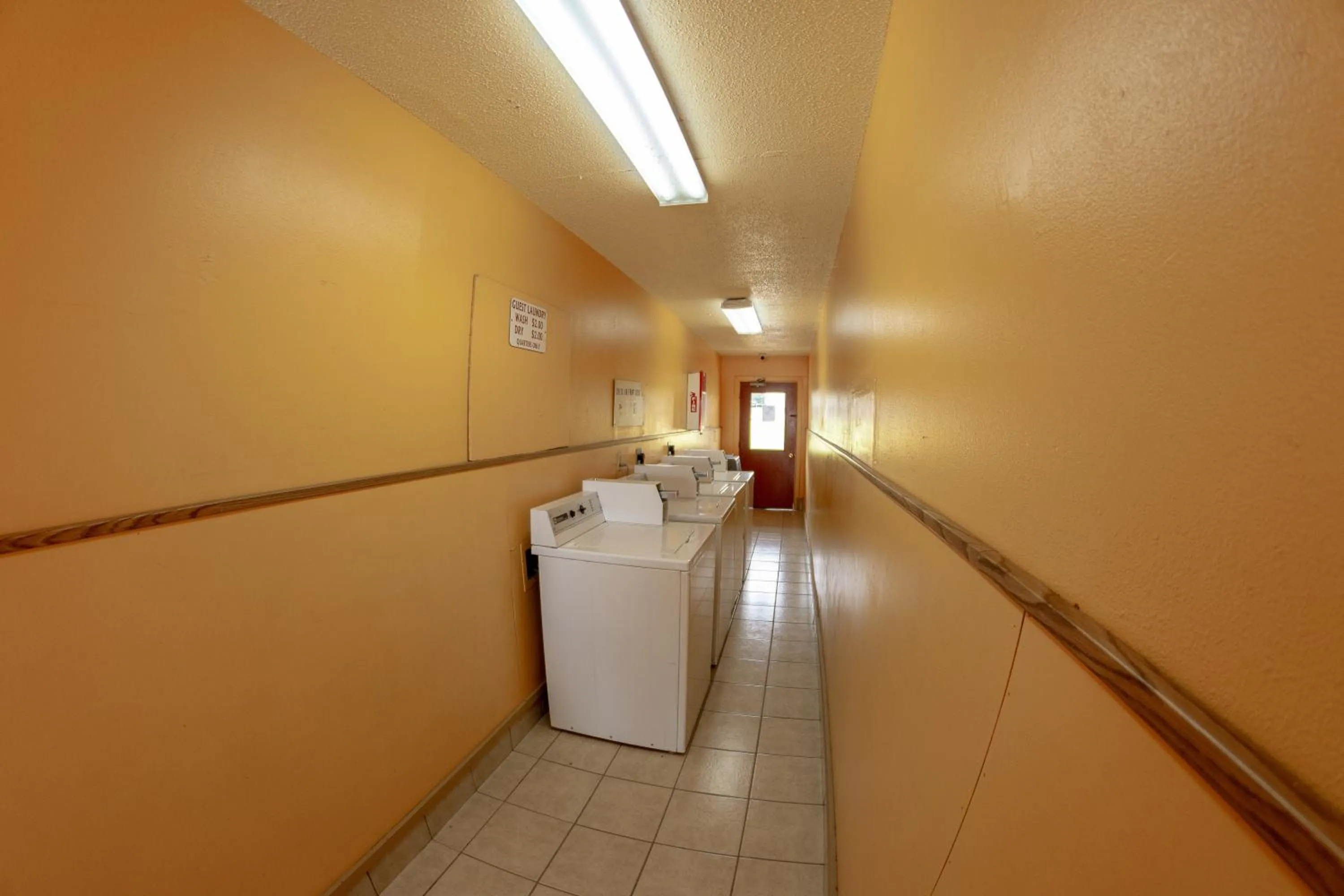 Business facilities in Americas Best Value Inn Chanute