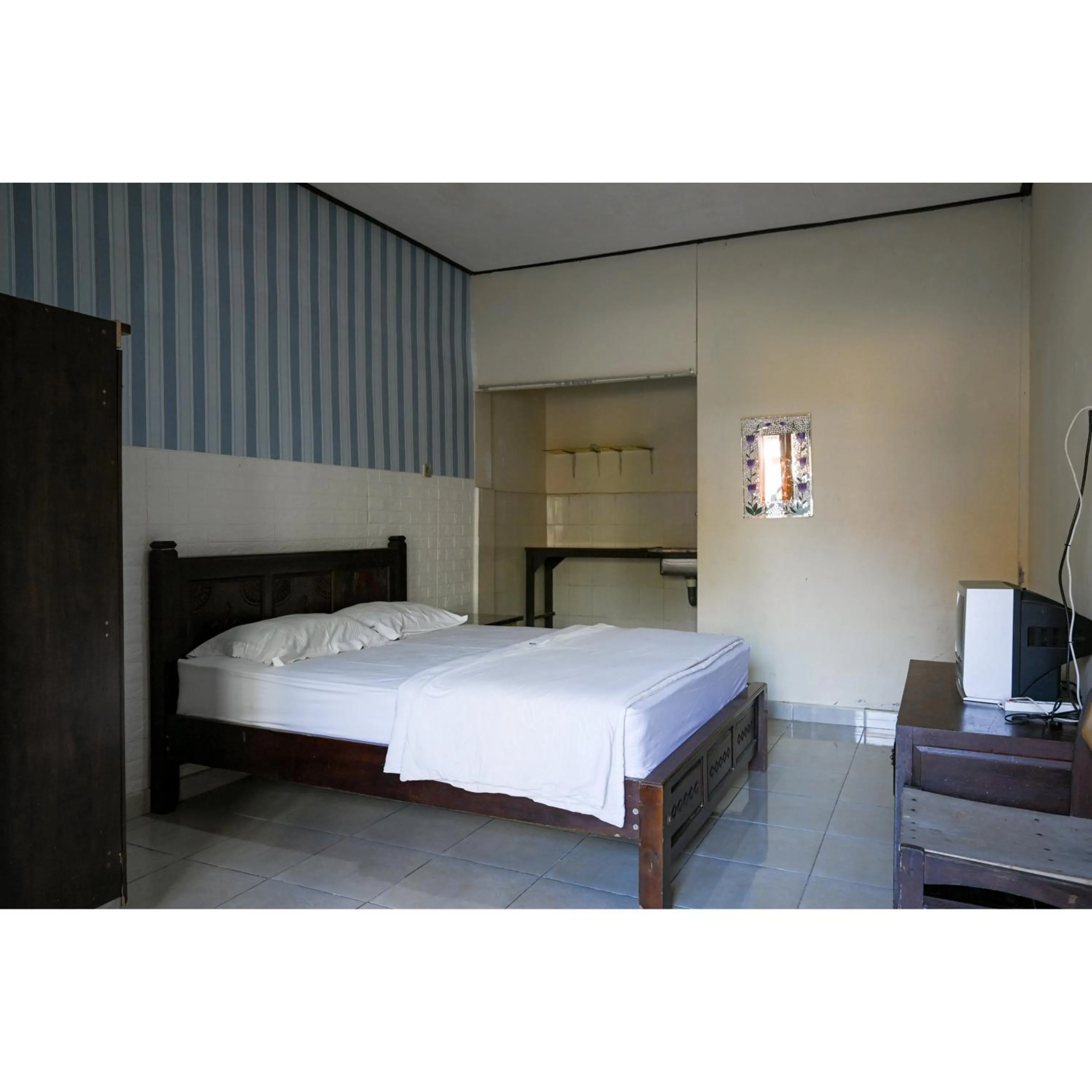 Bedroom, Bed in Pondok Syariah Denpasar Mitra RedDoorz