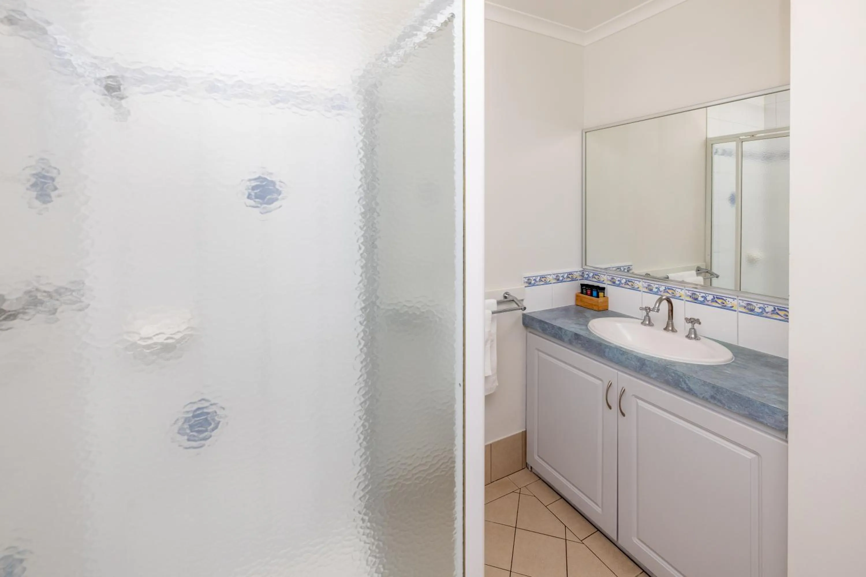 Shower in BIG4 Middleton Beach Holiday Park