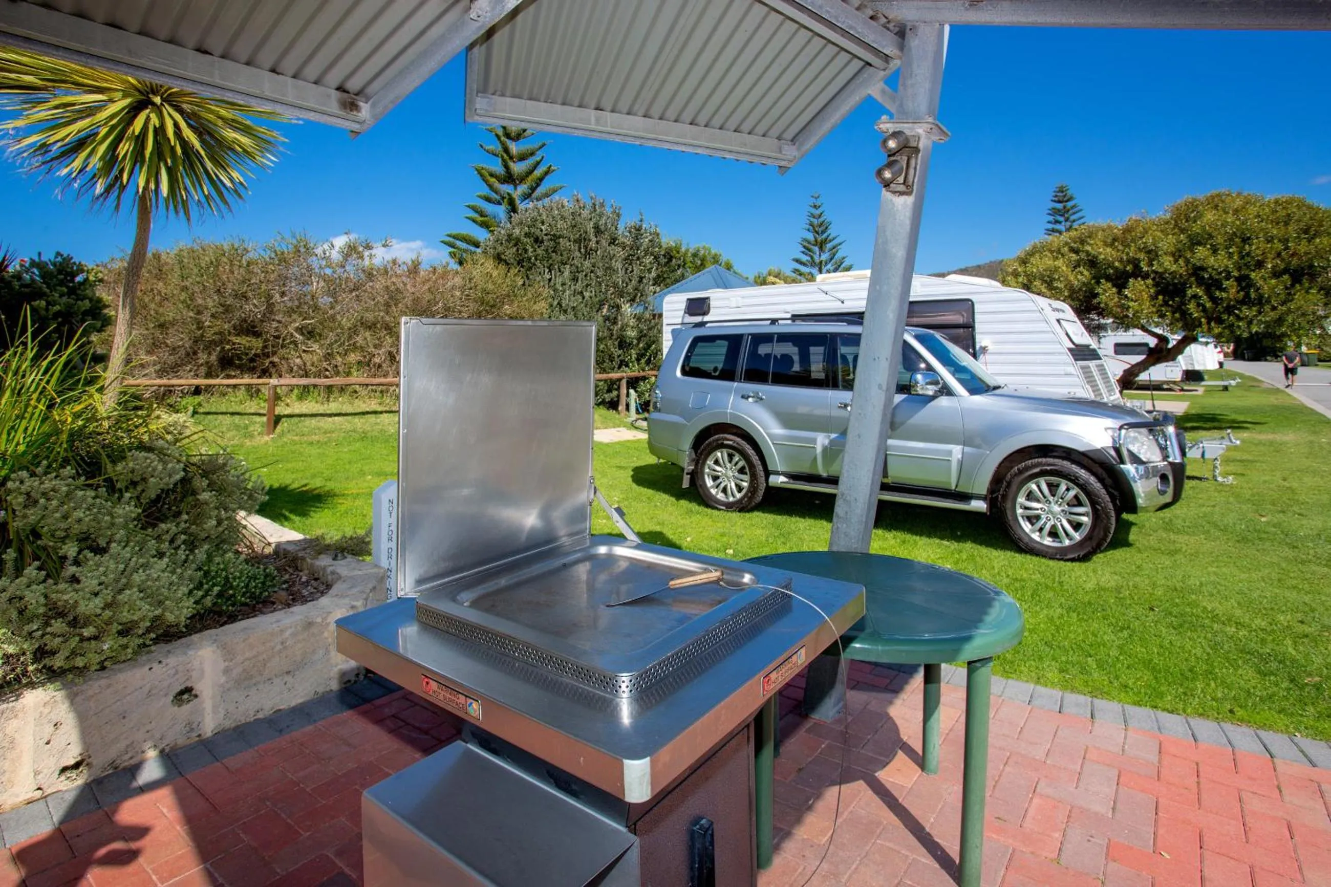 BBQ facilities in BIG4 Middleton Beach Holiday Park