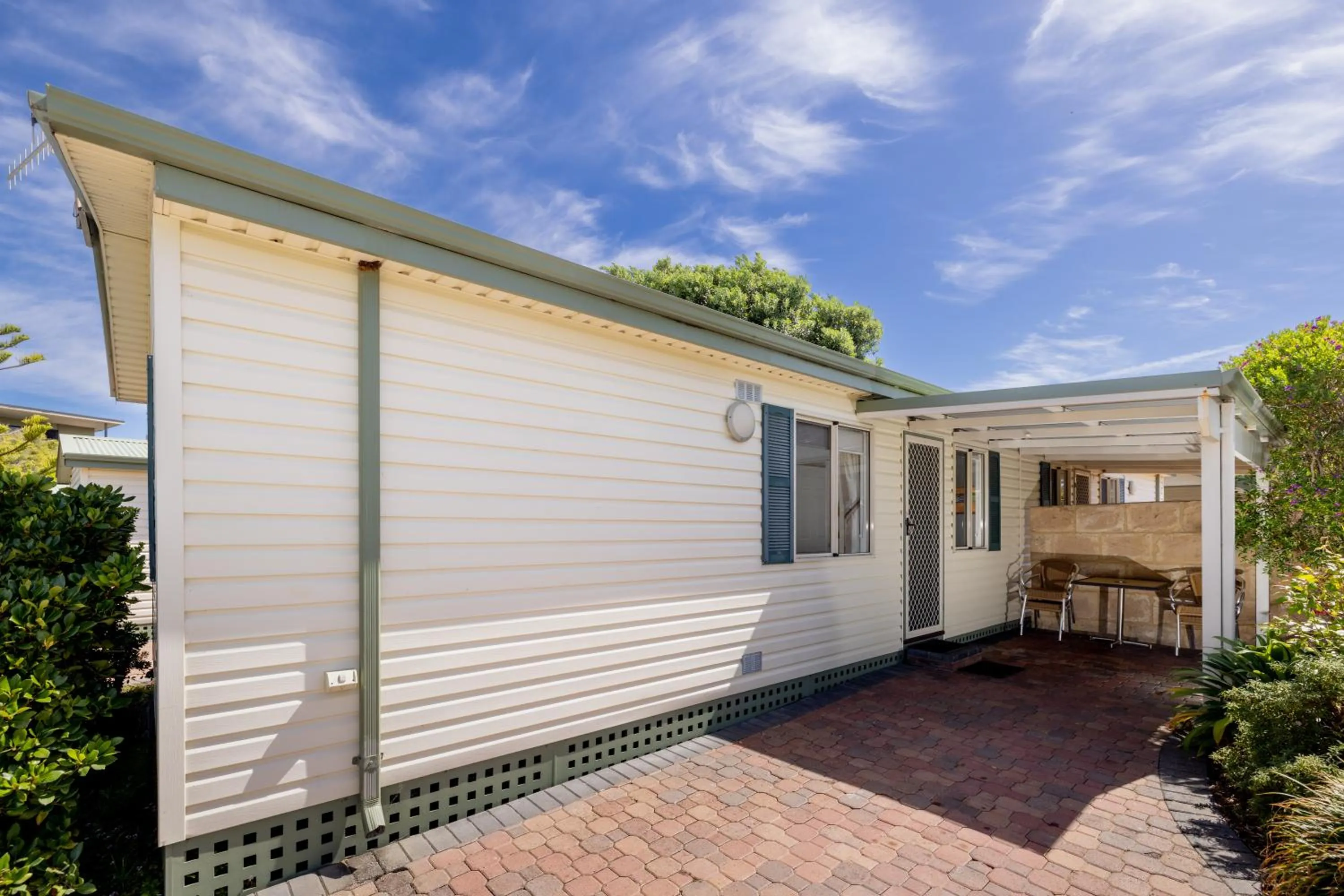 Patio in BIG4 Middleton Beach Holiday Park