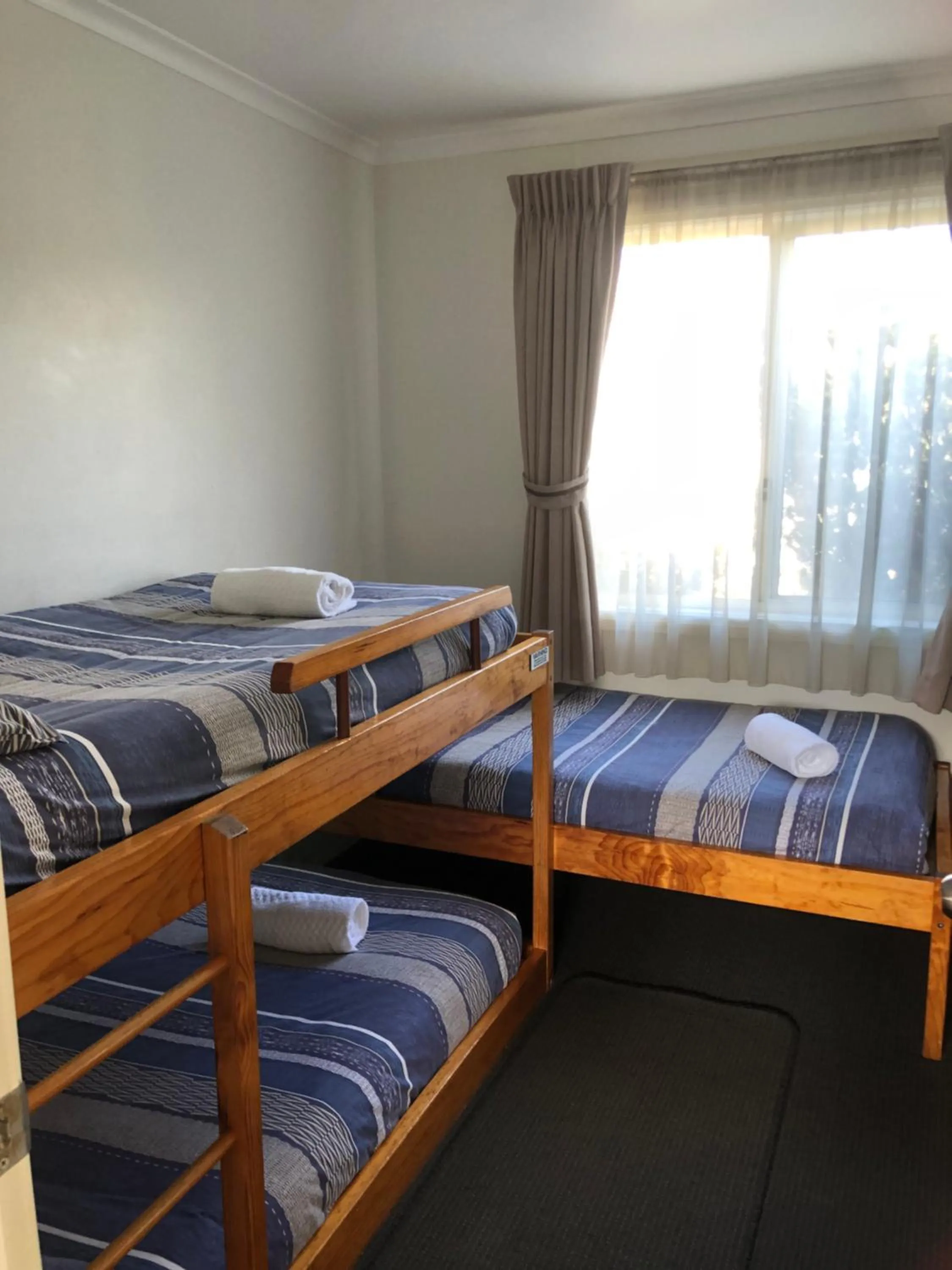 Bedroom, Bed in BIG4 Middleton Beach Holiday Park