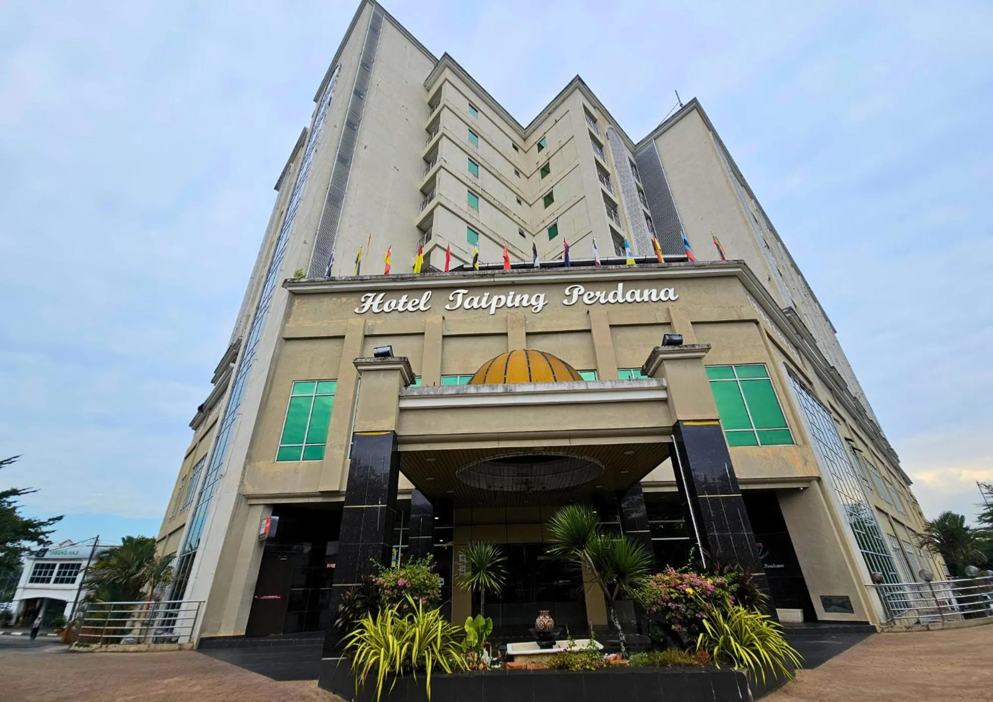Property building in Hotel Taiping Perdana