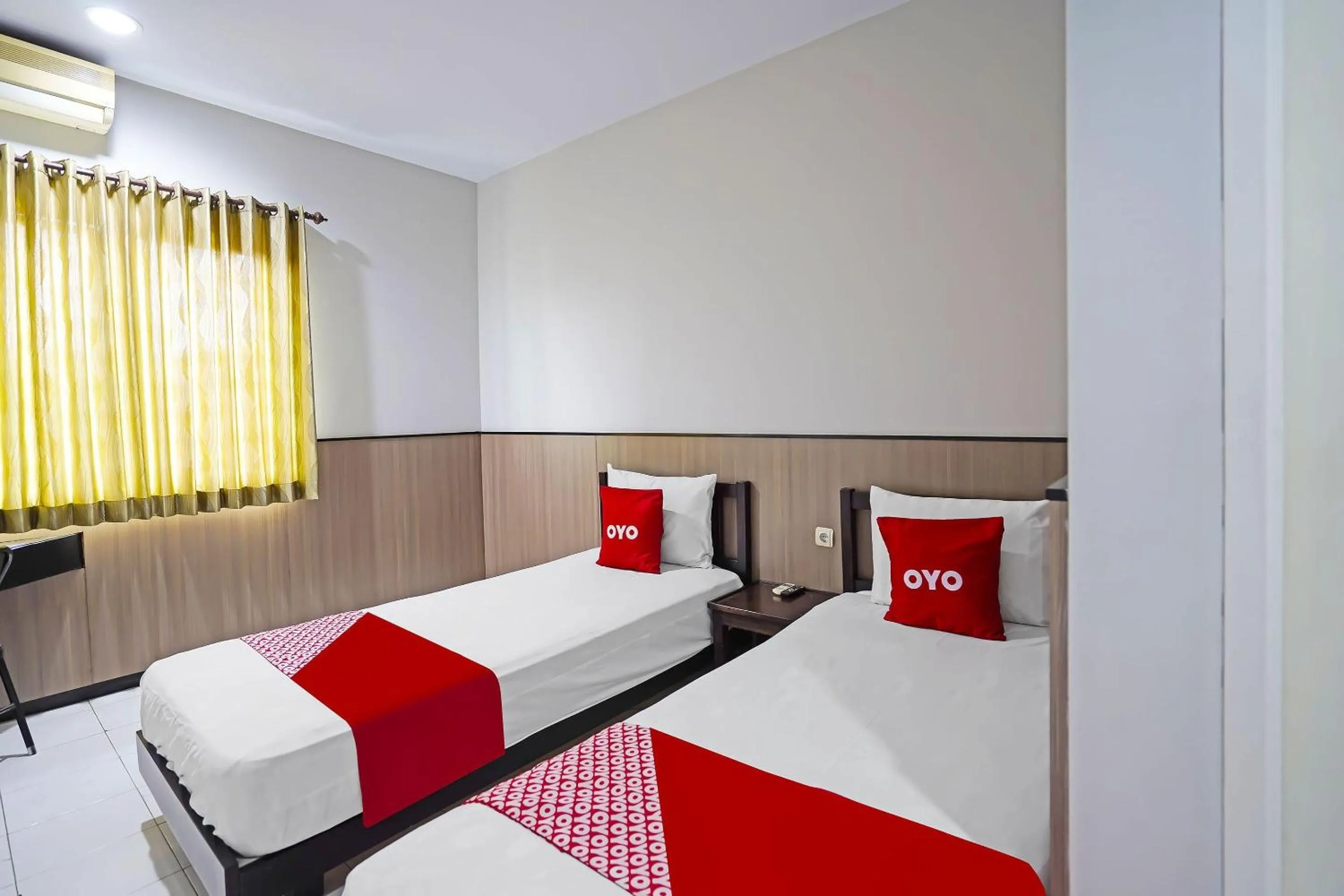 Bedroom, Bed in Hotel O Anugerah