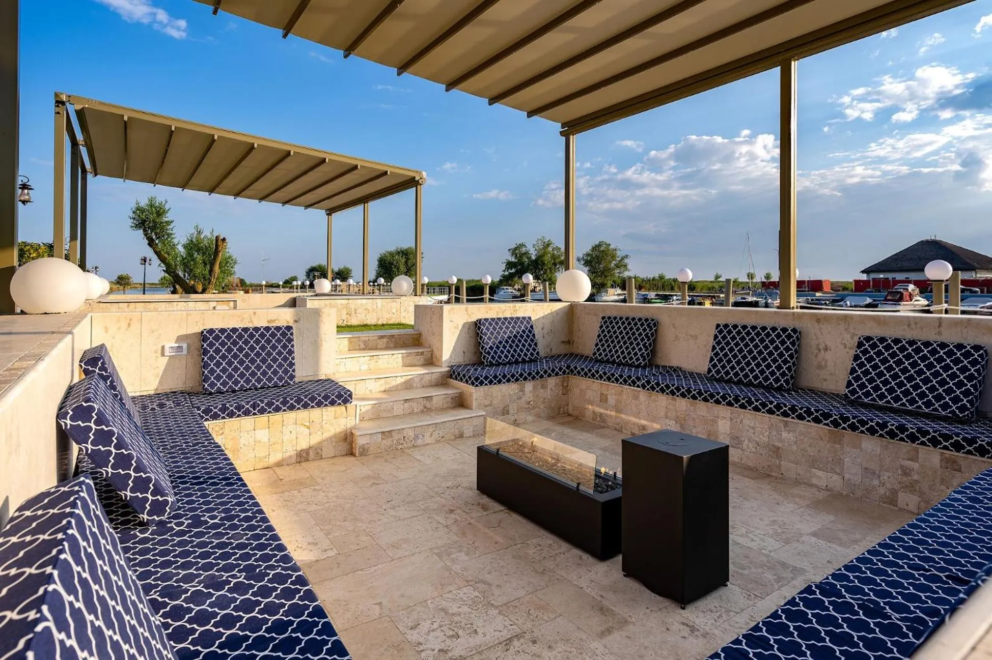 Seating area in Razelm Luxury Resort