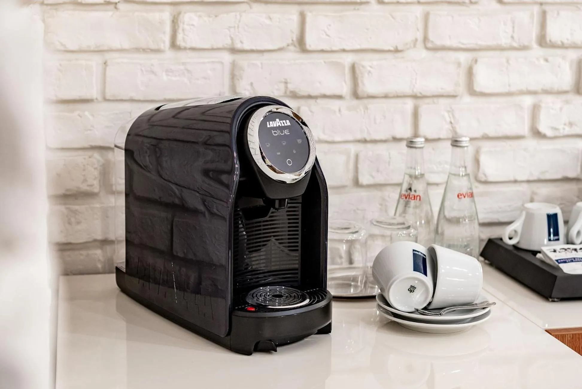 Coffee/tea facilities in Razelm Luxury Resort