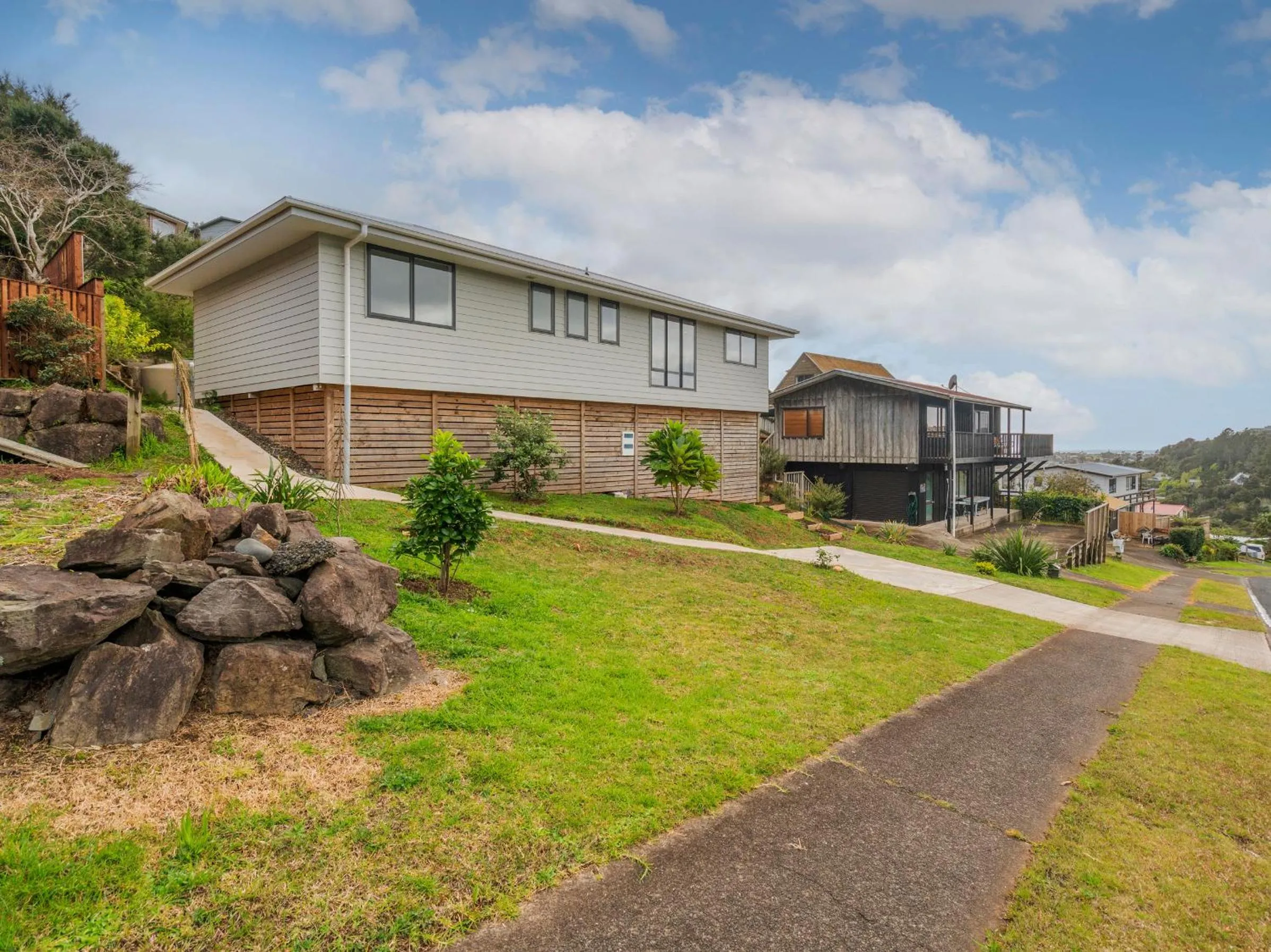 Property building in Manuka Lodge - Tairua Holiday Home
