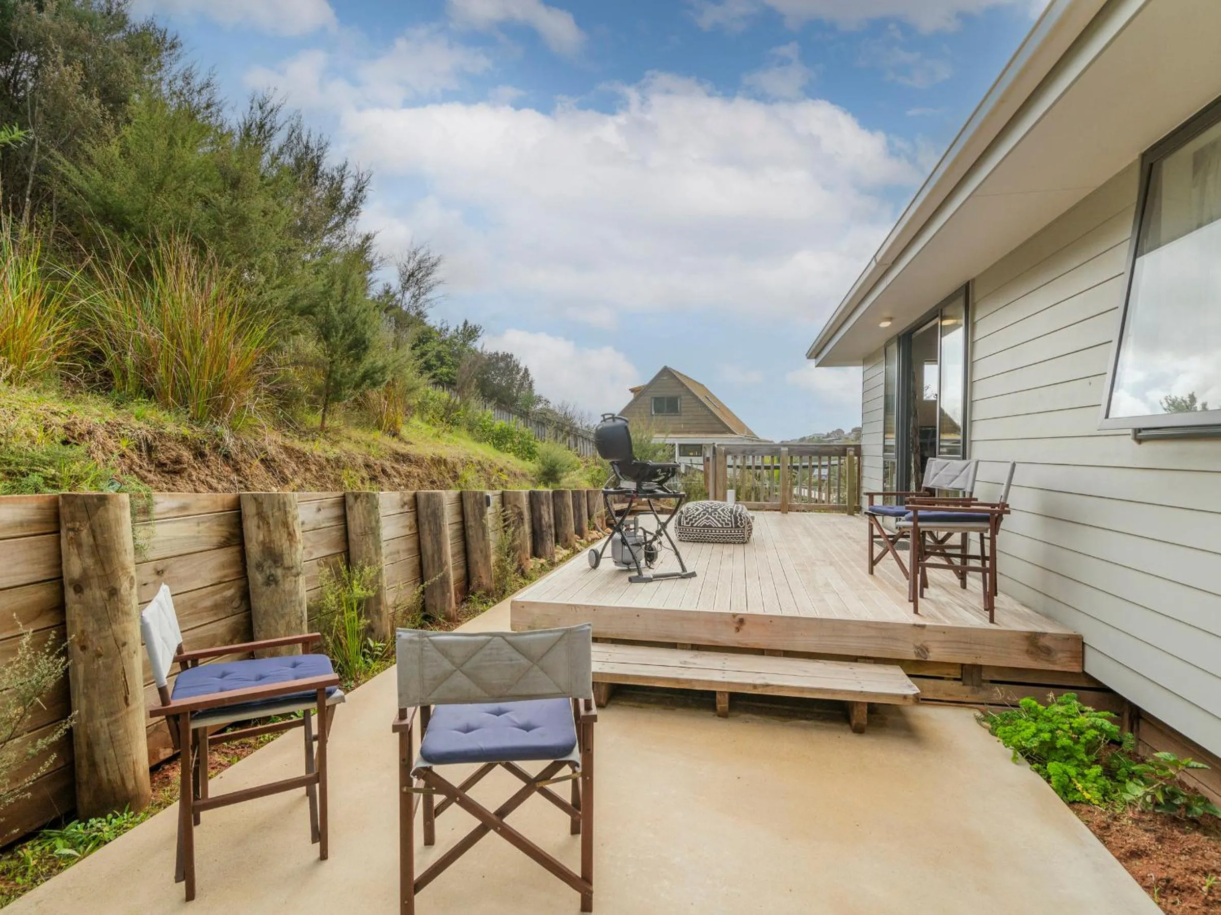 Property building in Manuka Lodge - Tairua Holiday Home