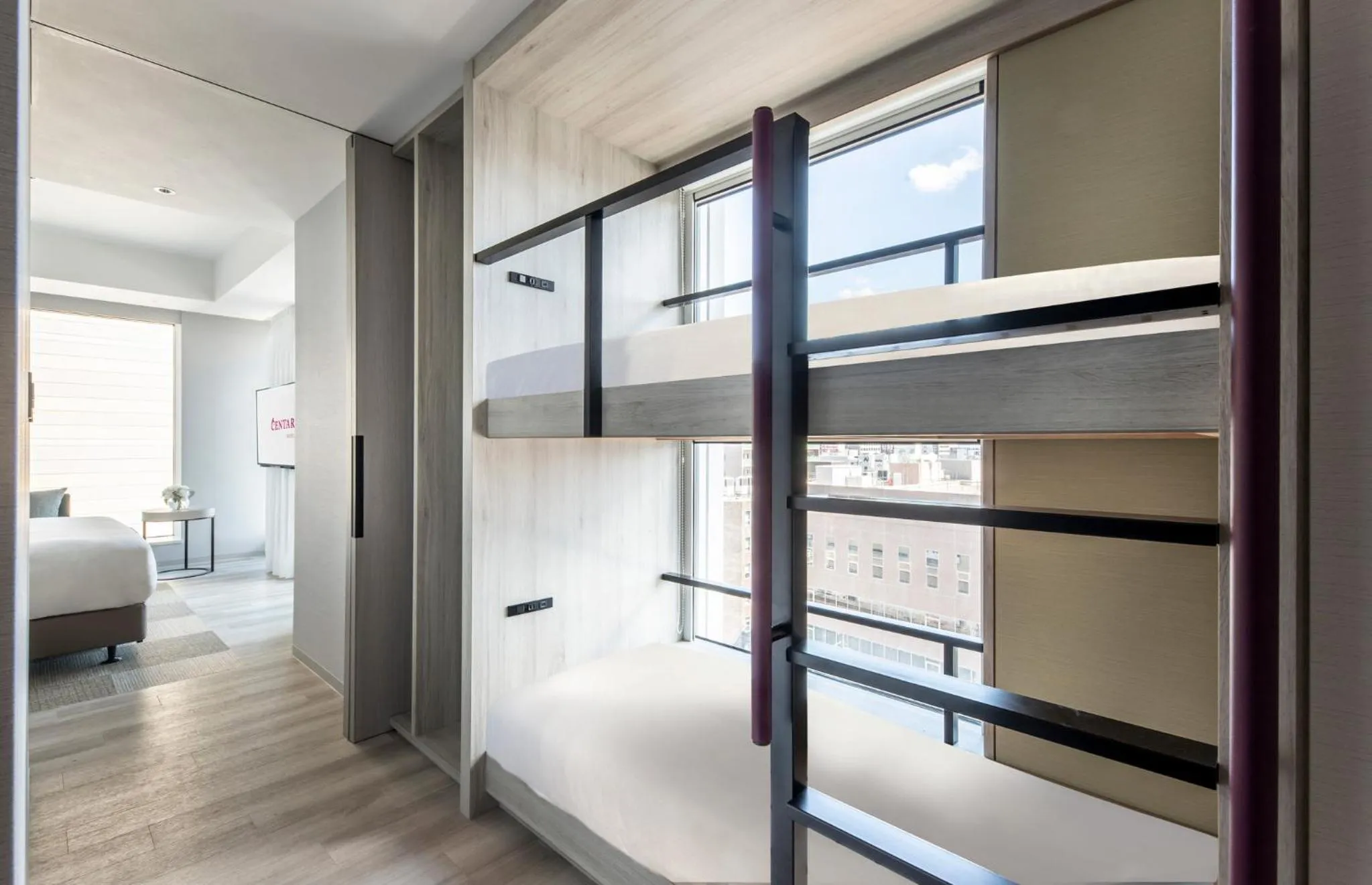 Bedroom, Bed in Centara Grand Hotel Osaka