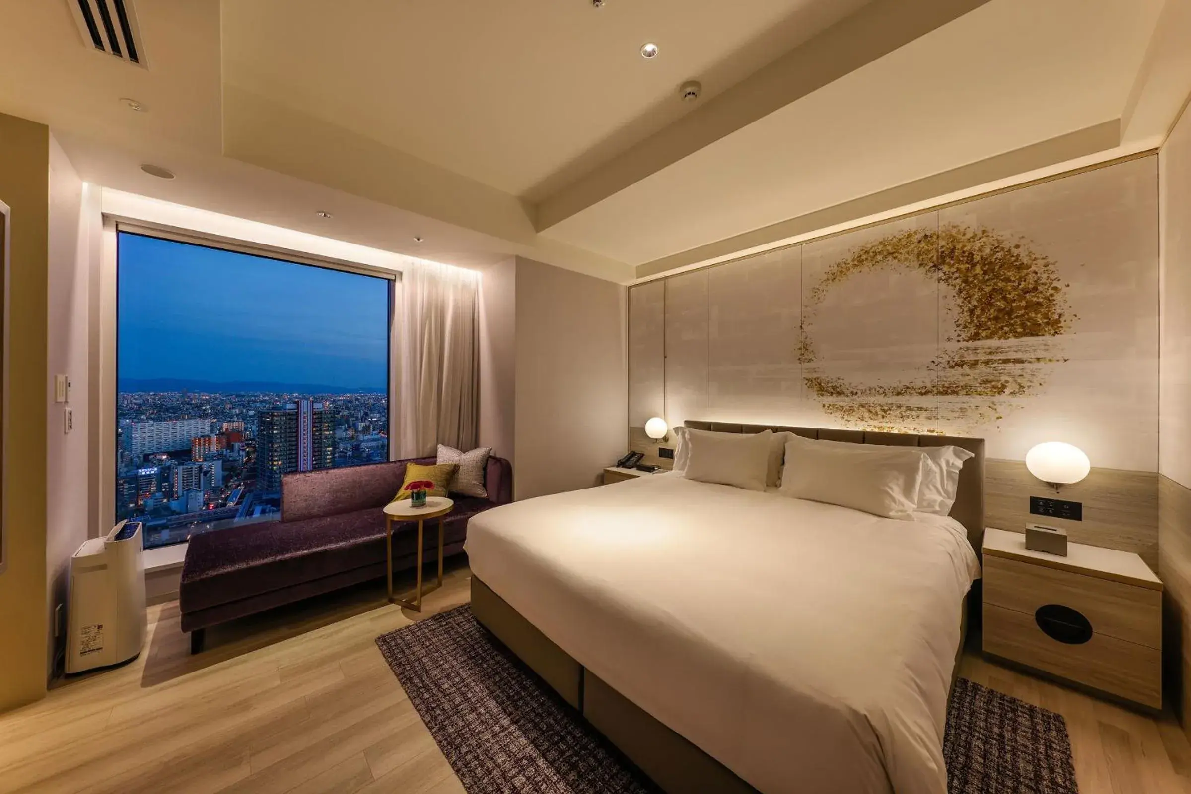 Photo of the whole room, Bed in Centara Grand Hotel Osaka Photo of the whole room, Bed in Centara Grand Hotel Osaka