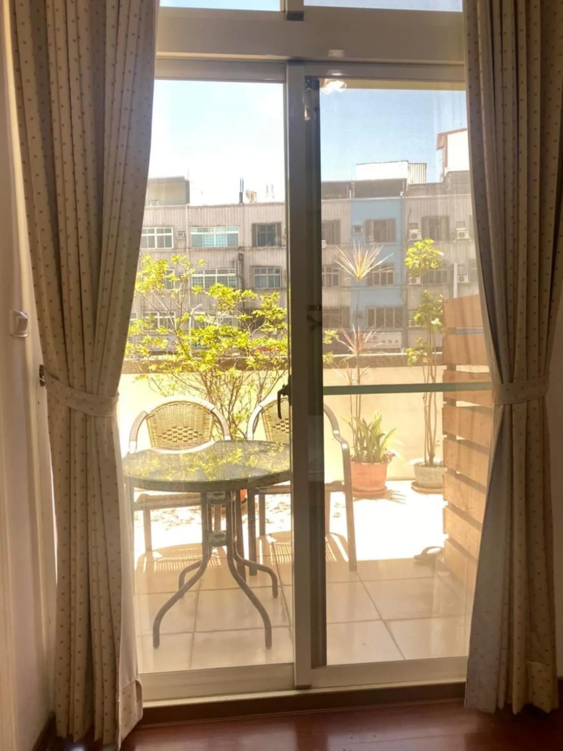 East of Love Homestay