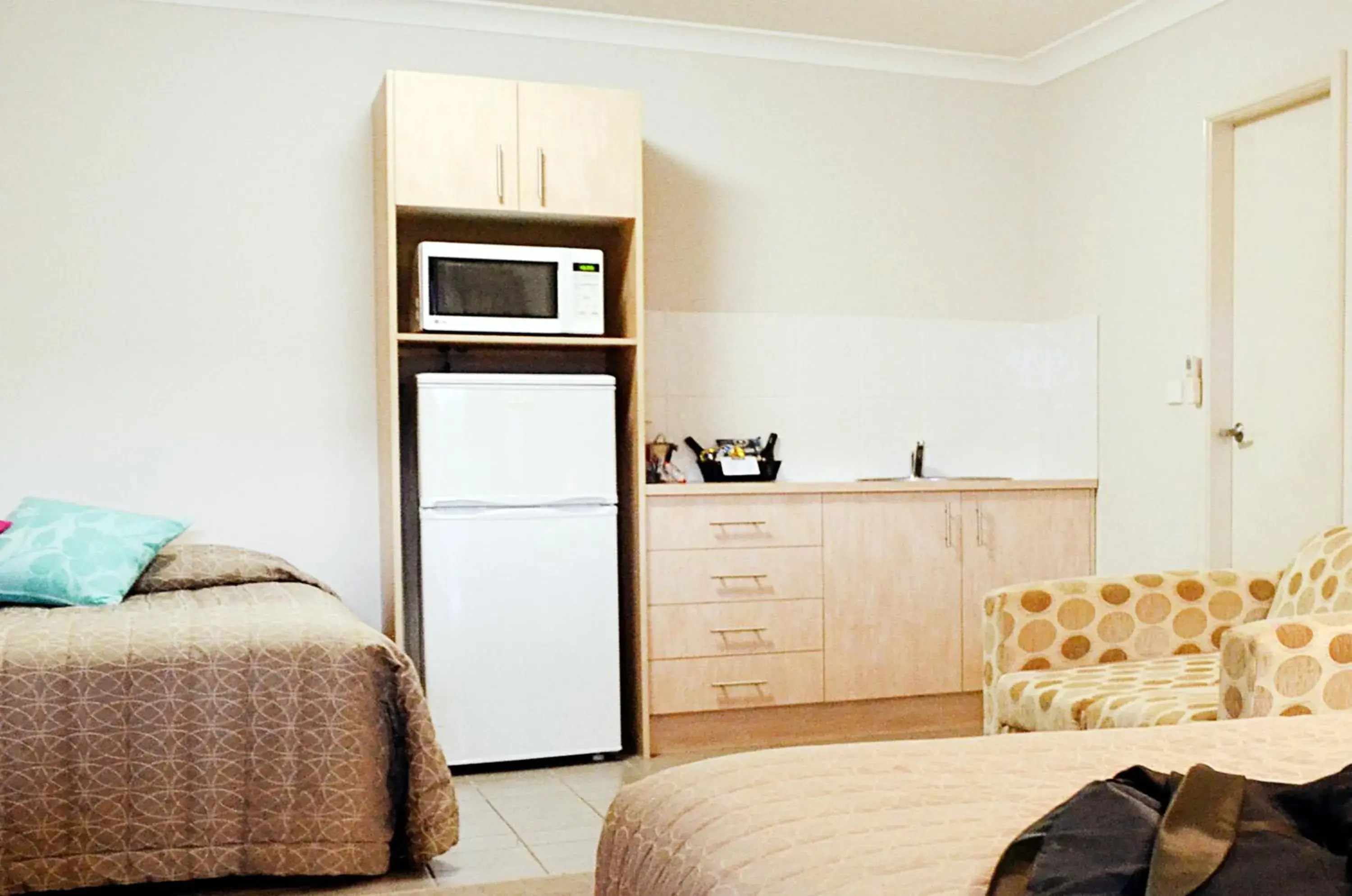 Family Room in Mackellar Motel Family Room in Mackellar Motel