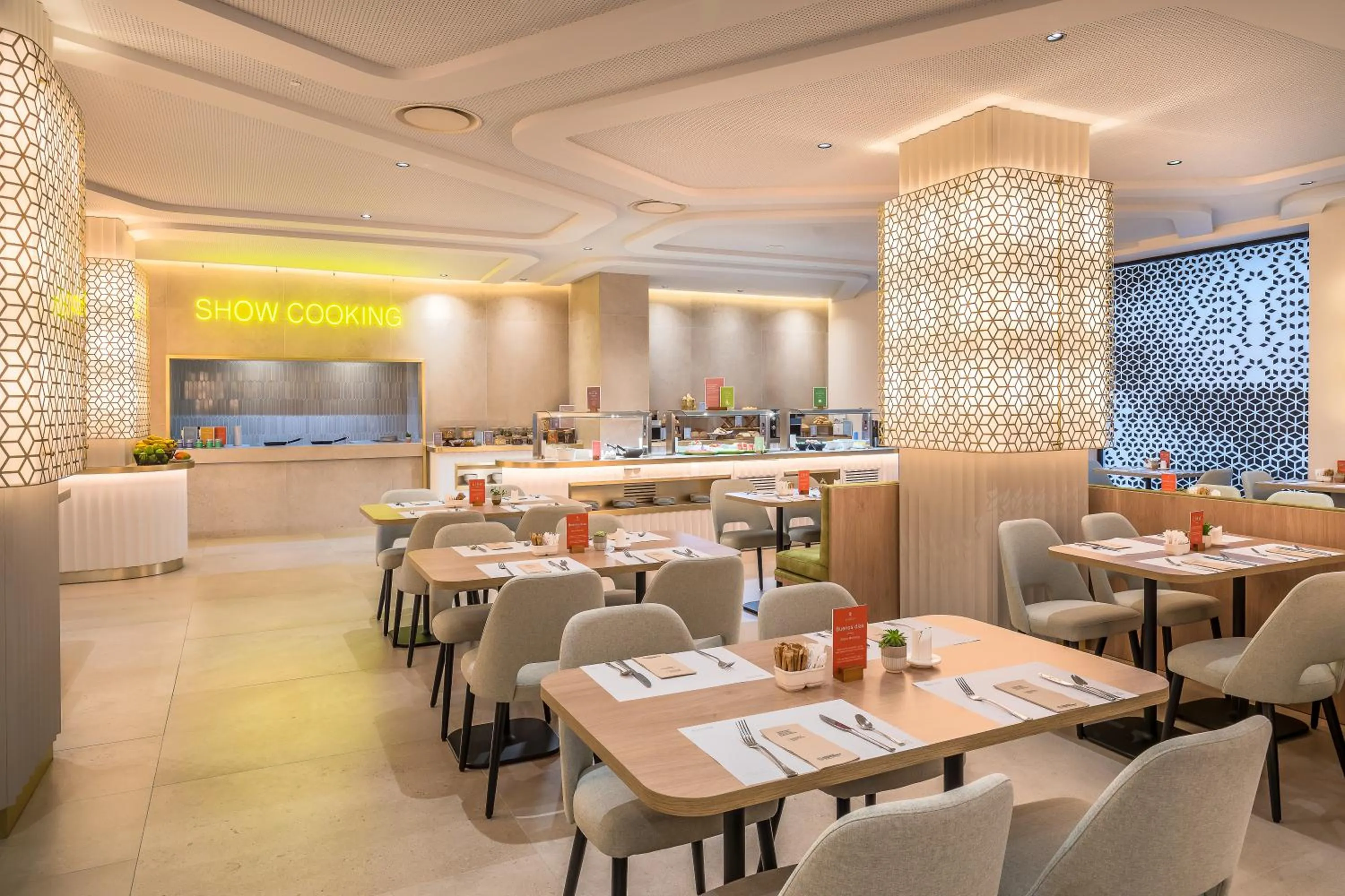 Breakfast in Barceló Carmen Granada