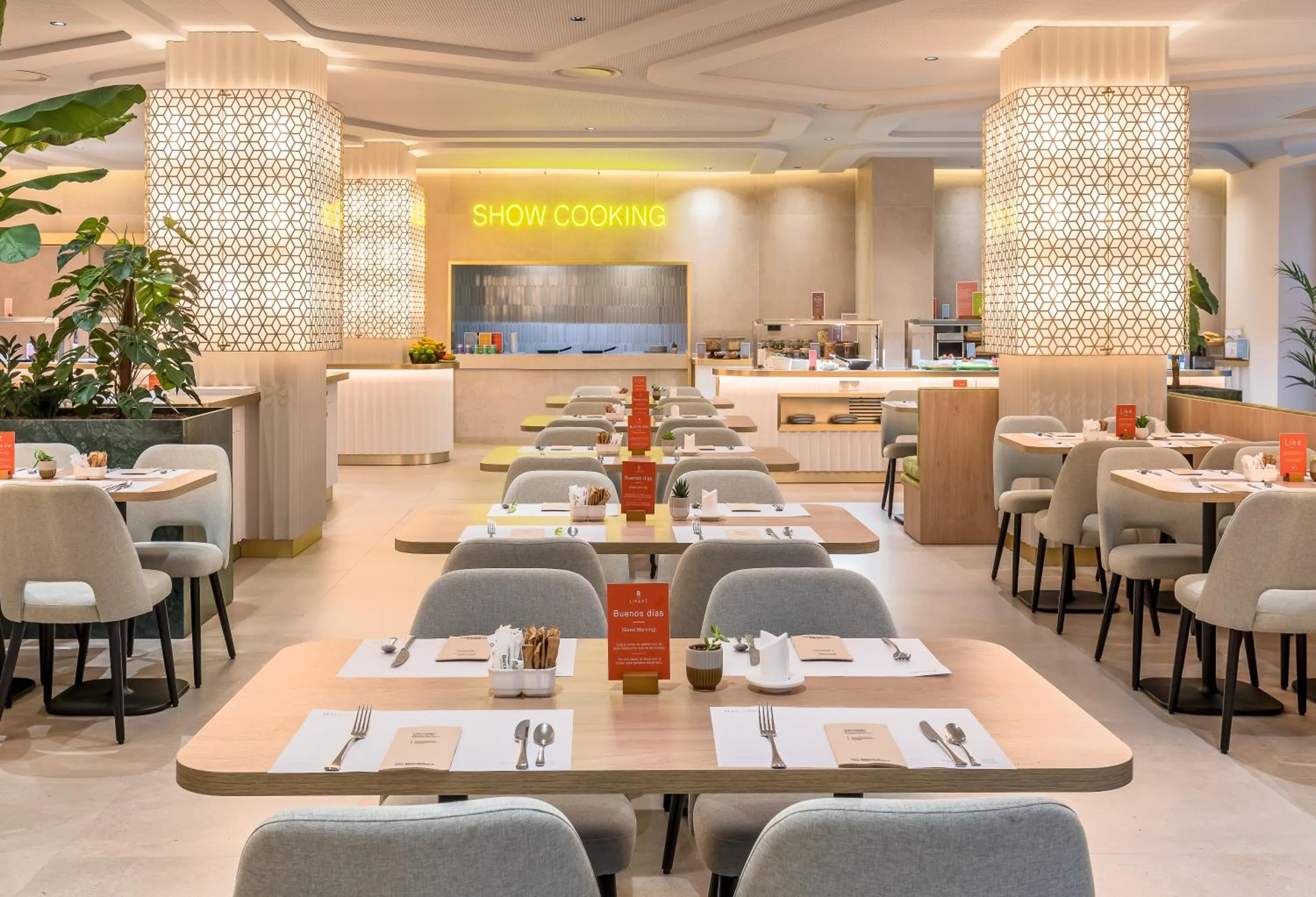 Breakfast in Barceló Carmen Granada