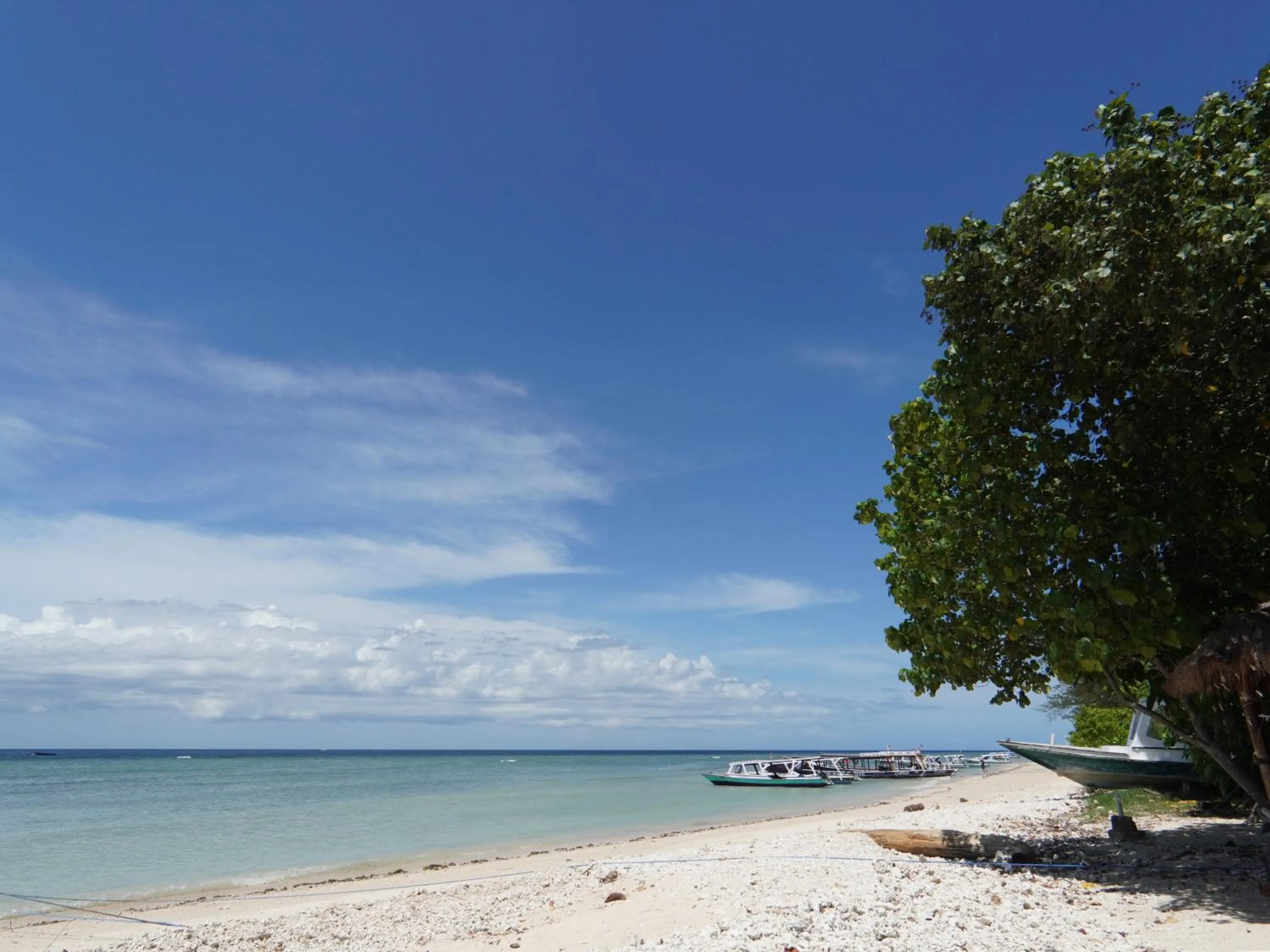 Beach in Pandan Bungalow