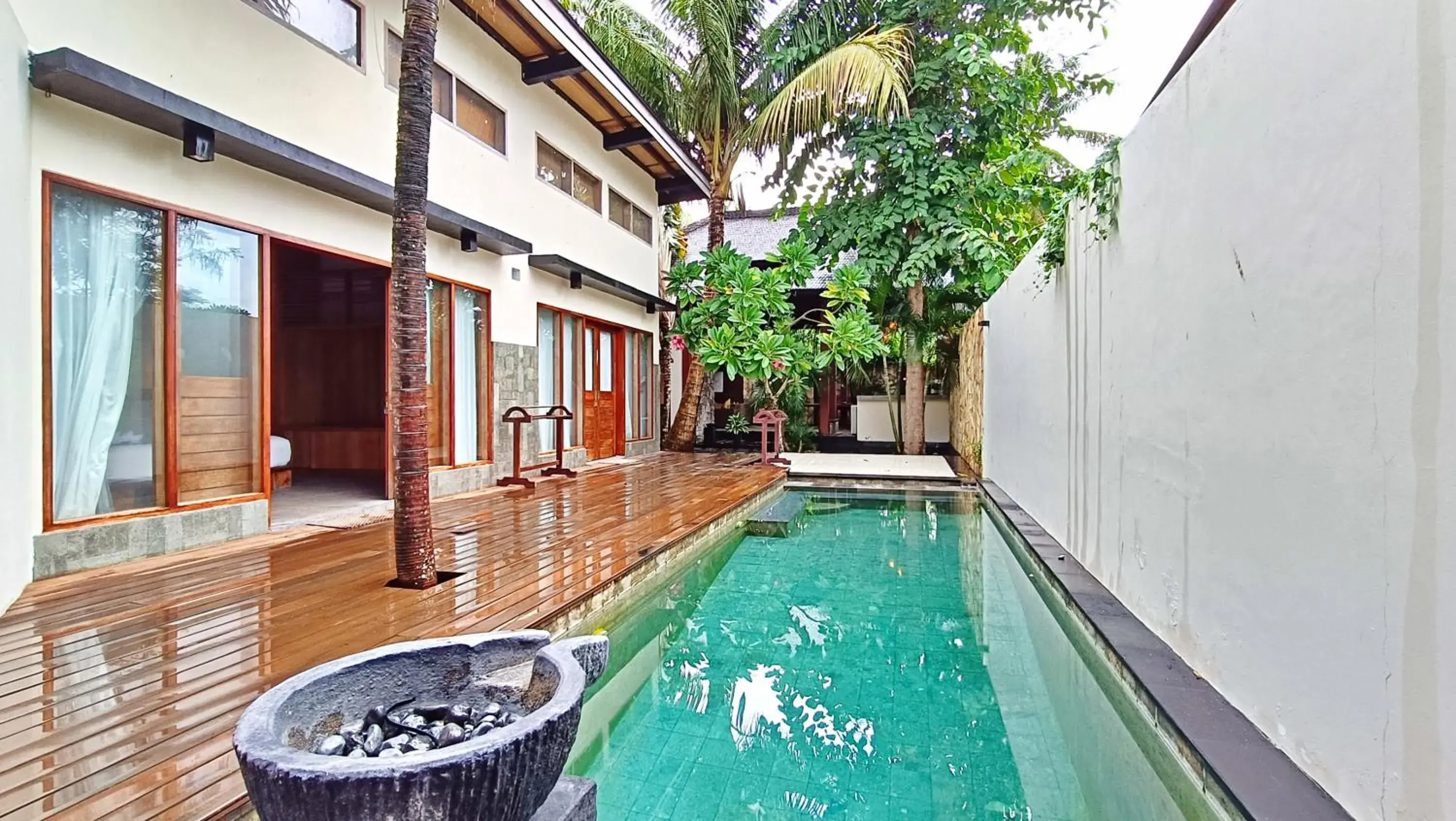 Swimming pool in Kies Villas Lombok Swimming pool in Kies Villas Lombok