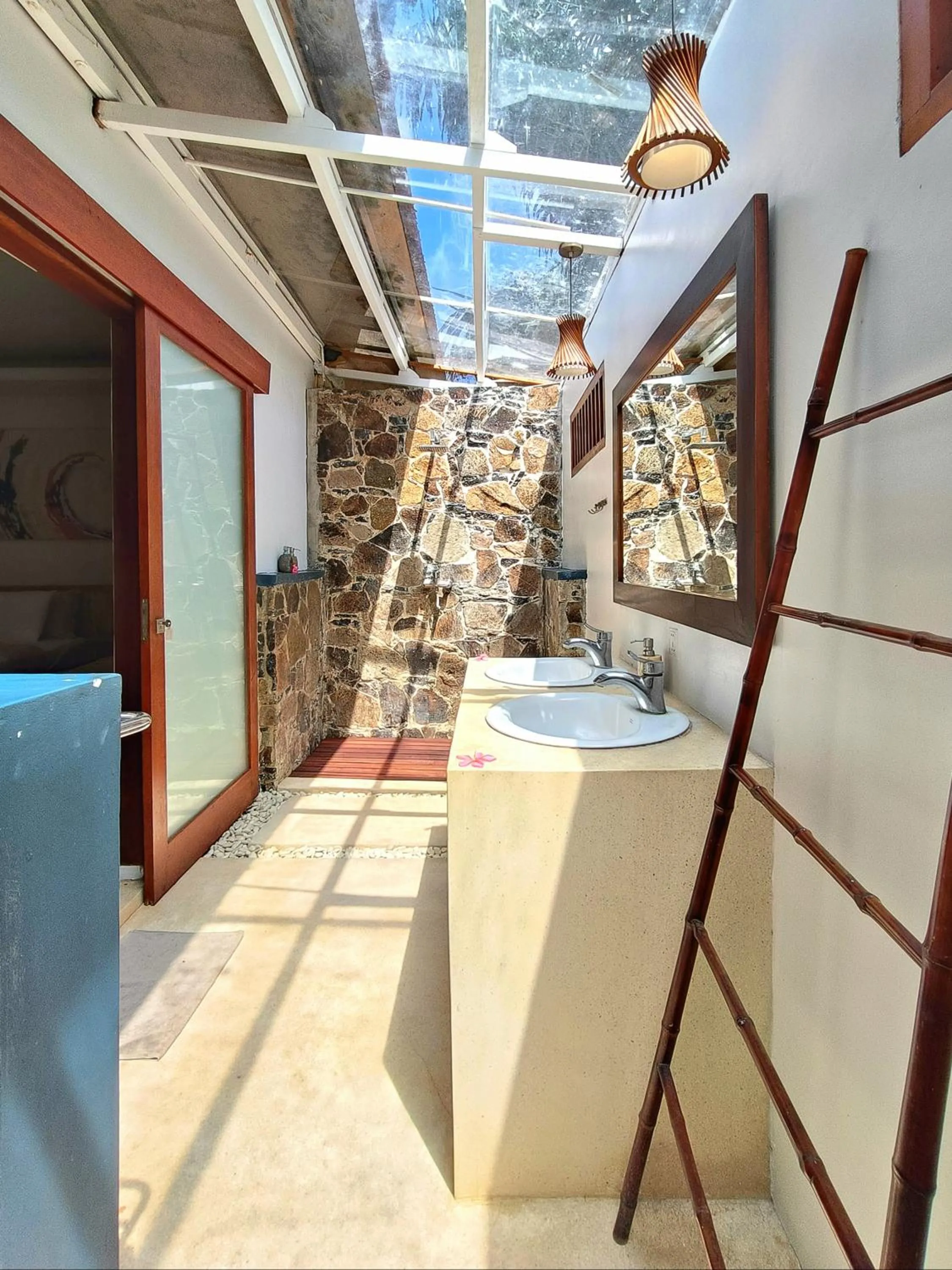 Bathroom in Kies Villas Lombok