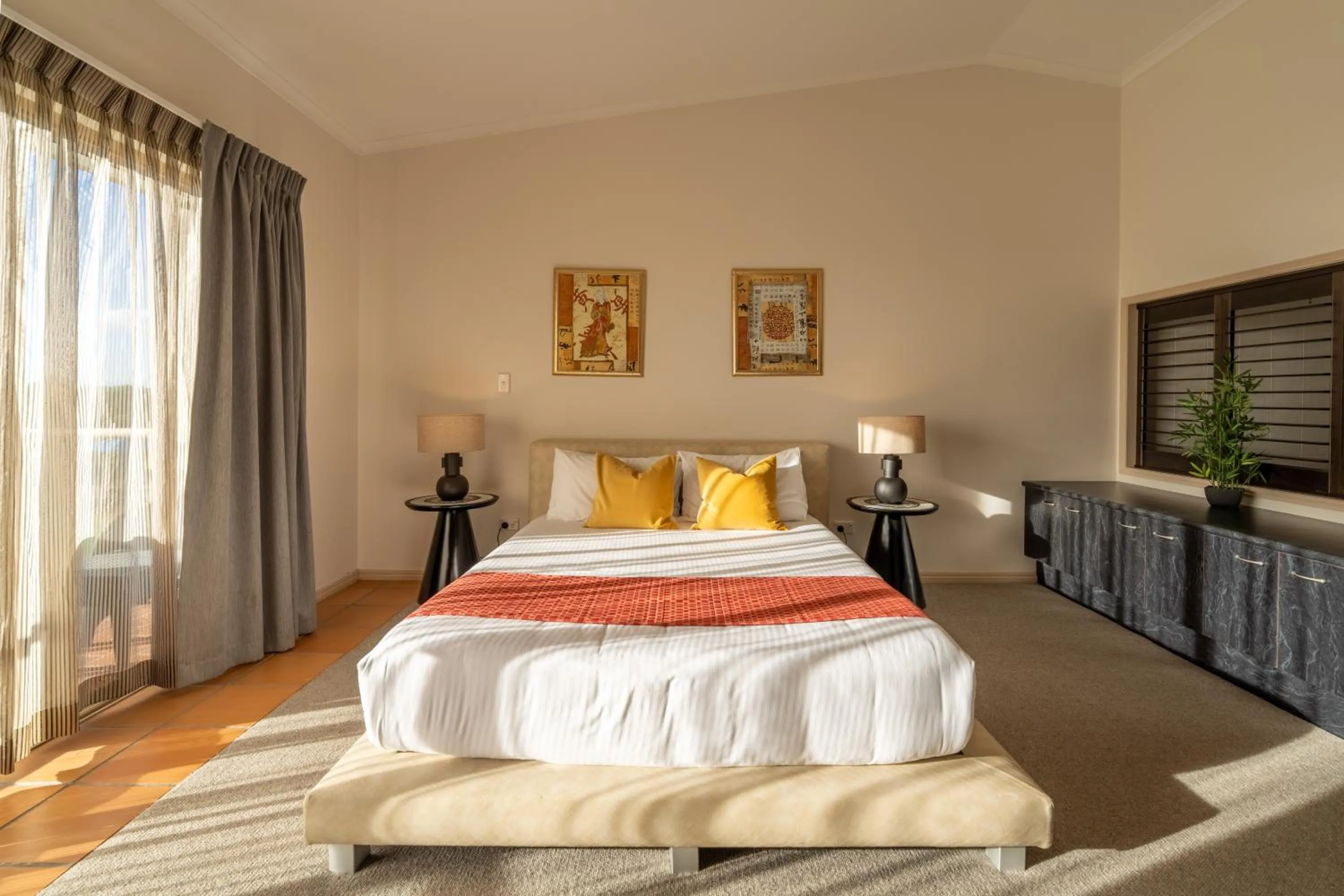 Bed in Eagle Heights Mountain Resort