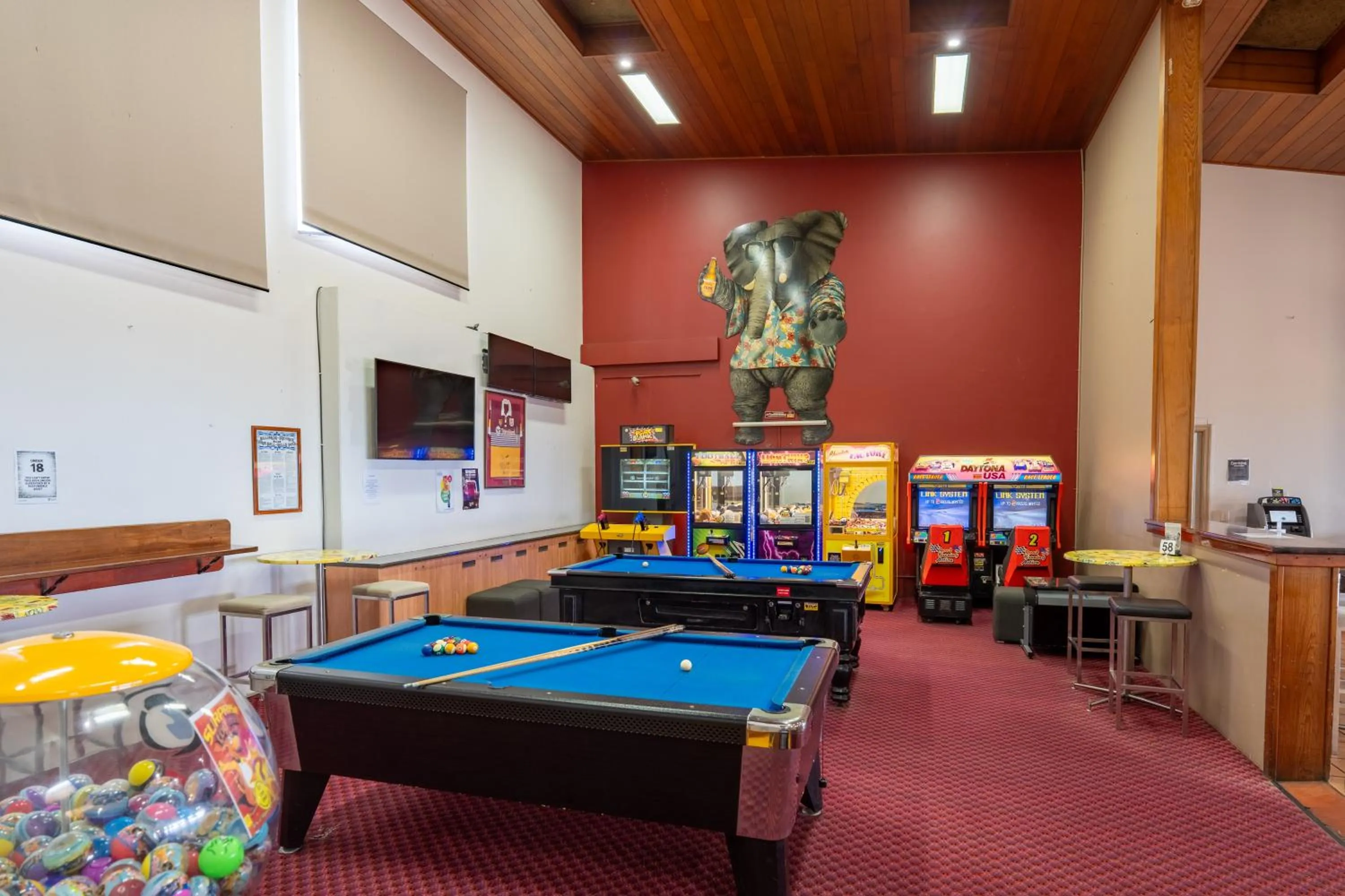 Billiard in Eagle Heights Mountain Resort