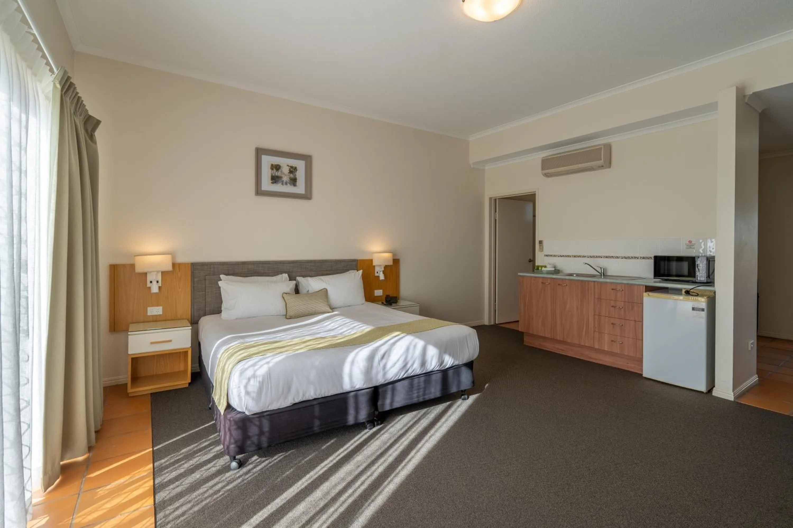 Bed in Eagle Heights Mountain Resort