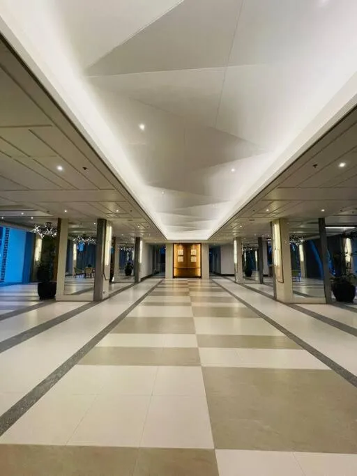 Stylish 1 bedroom condo with pool view and Fast WIFI