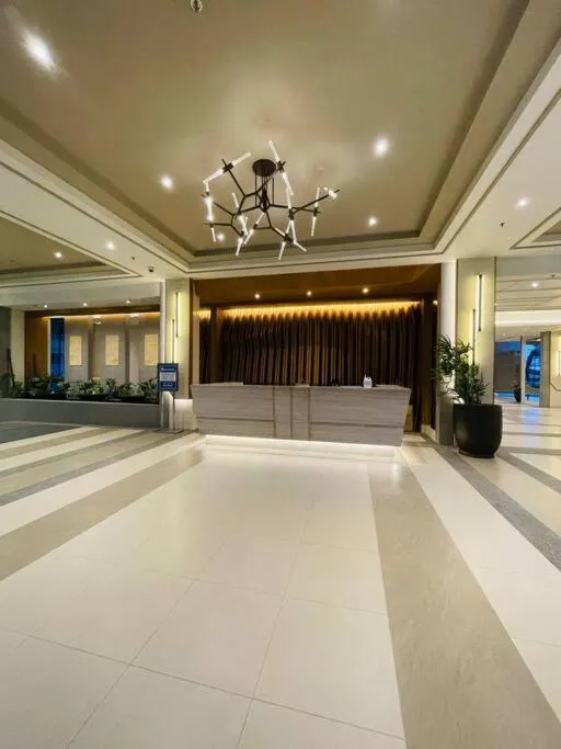 Stylish 1 bedroom condo with pool view and Fast WIFI