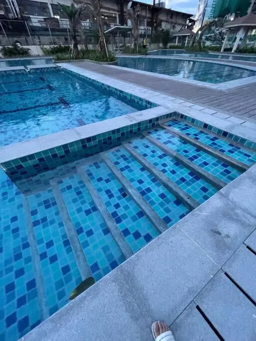 Swimming pool in Stylish 1 bedroom condo with pool view and Fast WIFI
