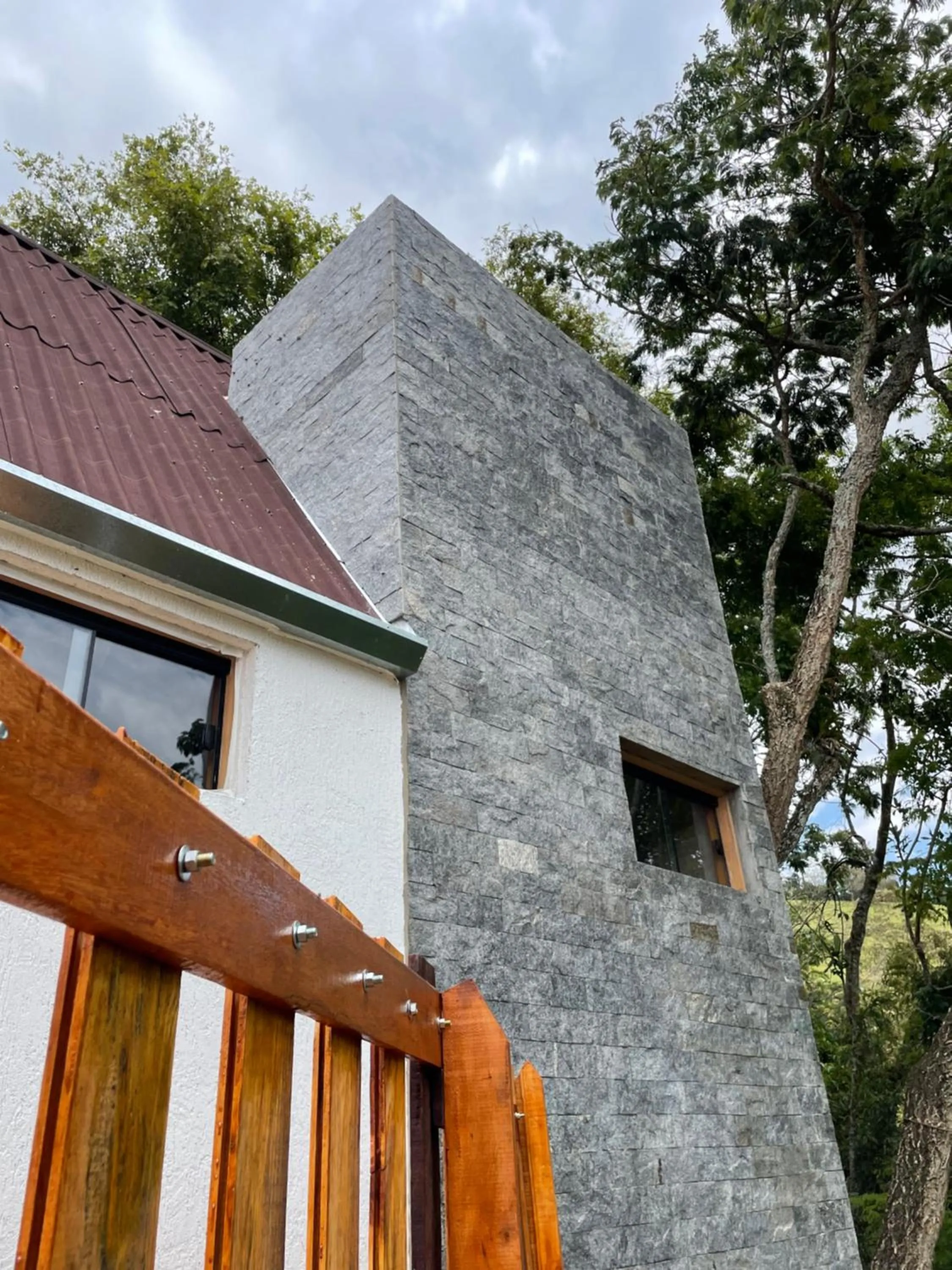 VILLA ITÁLIA CHALÉ