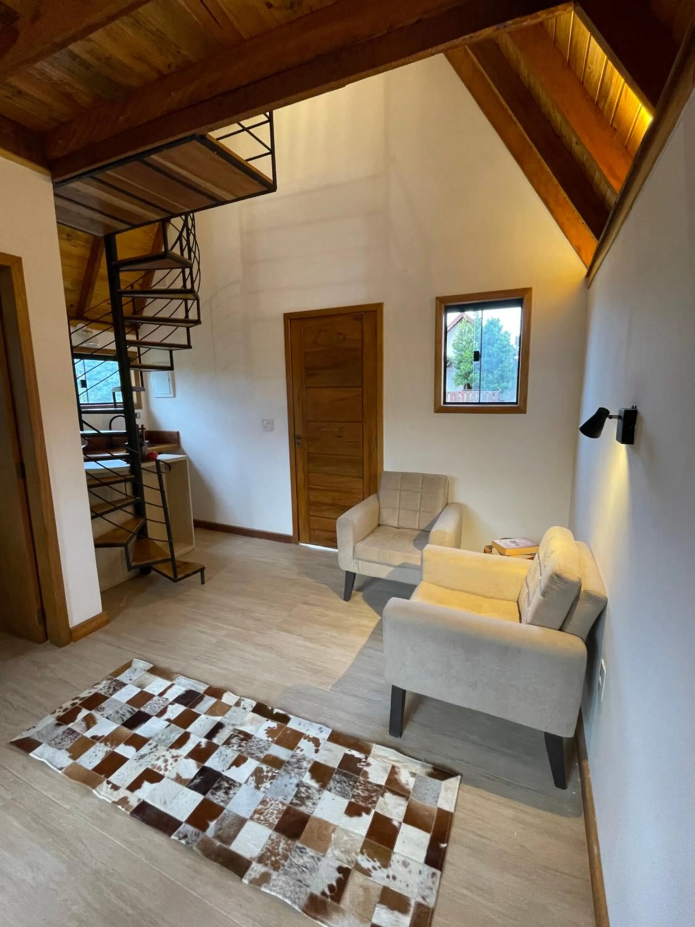 VILLA ITÁLIA CHALÉ