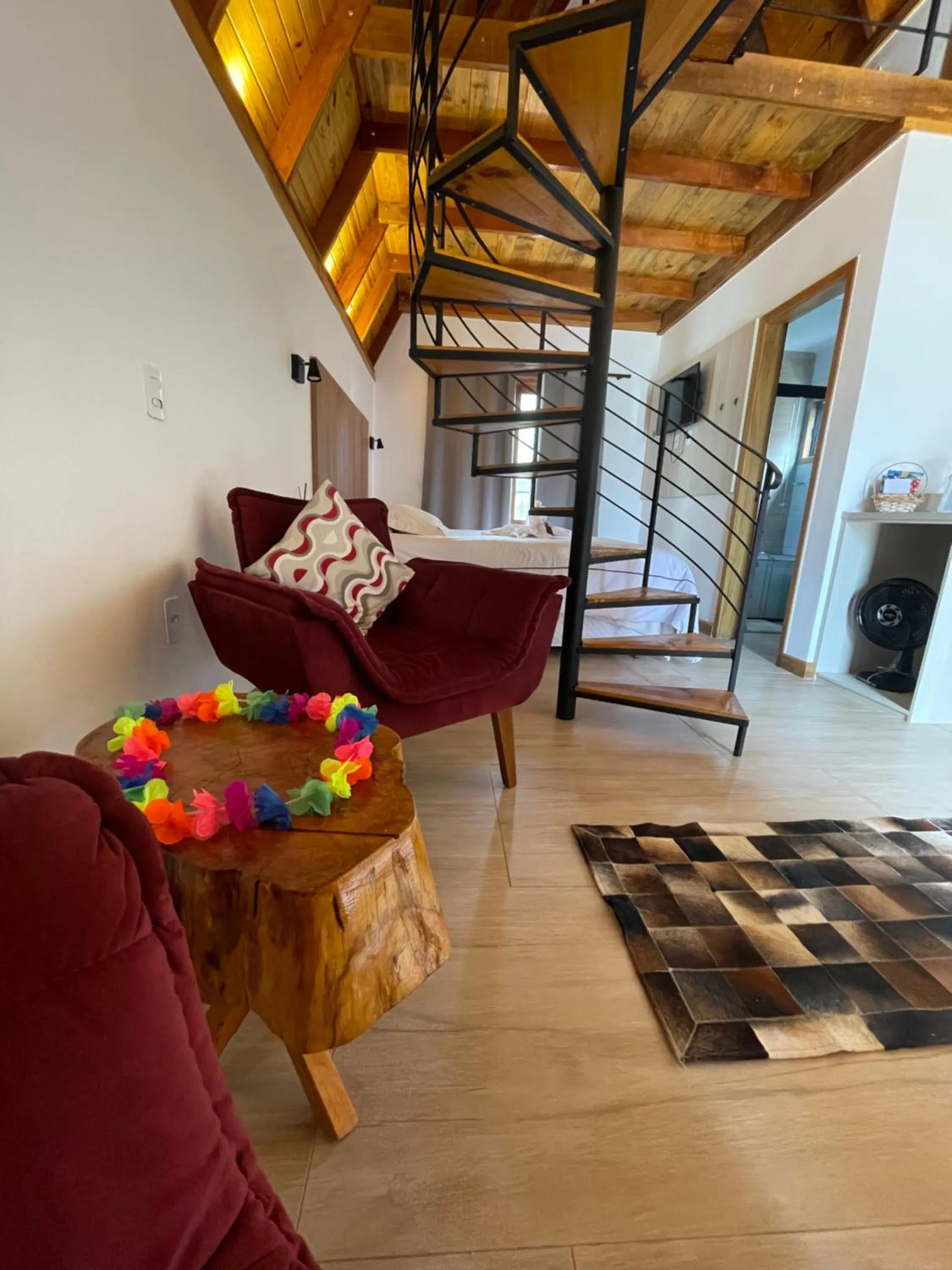 VILLA ITÁLIA CHALÉ