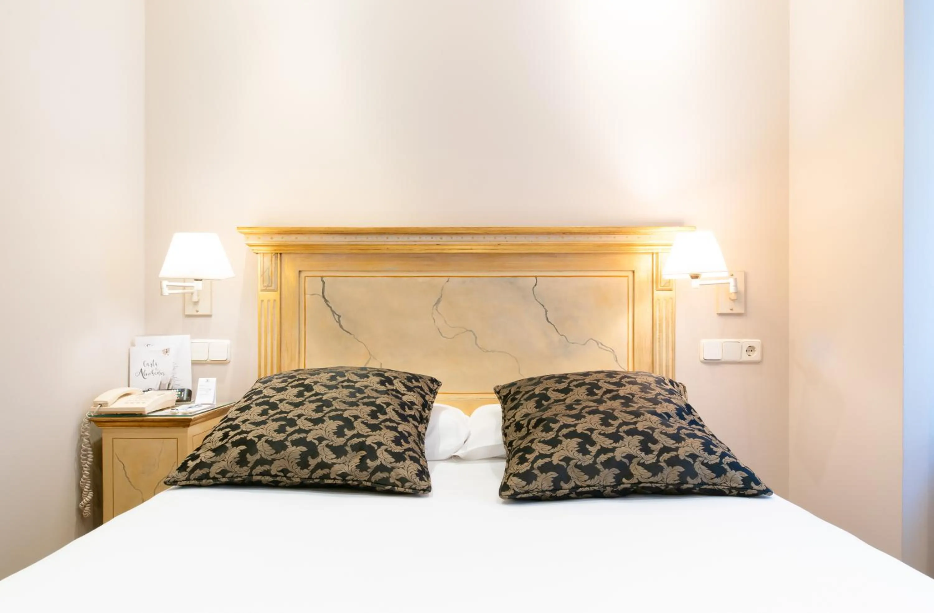 Bed in Soho Boutique Salamanca