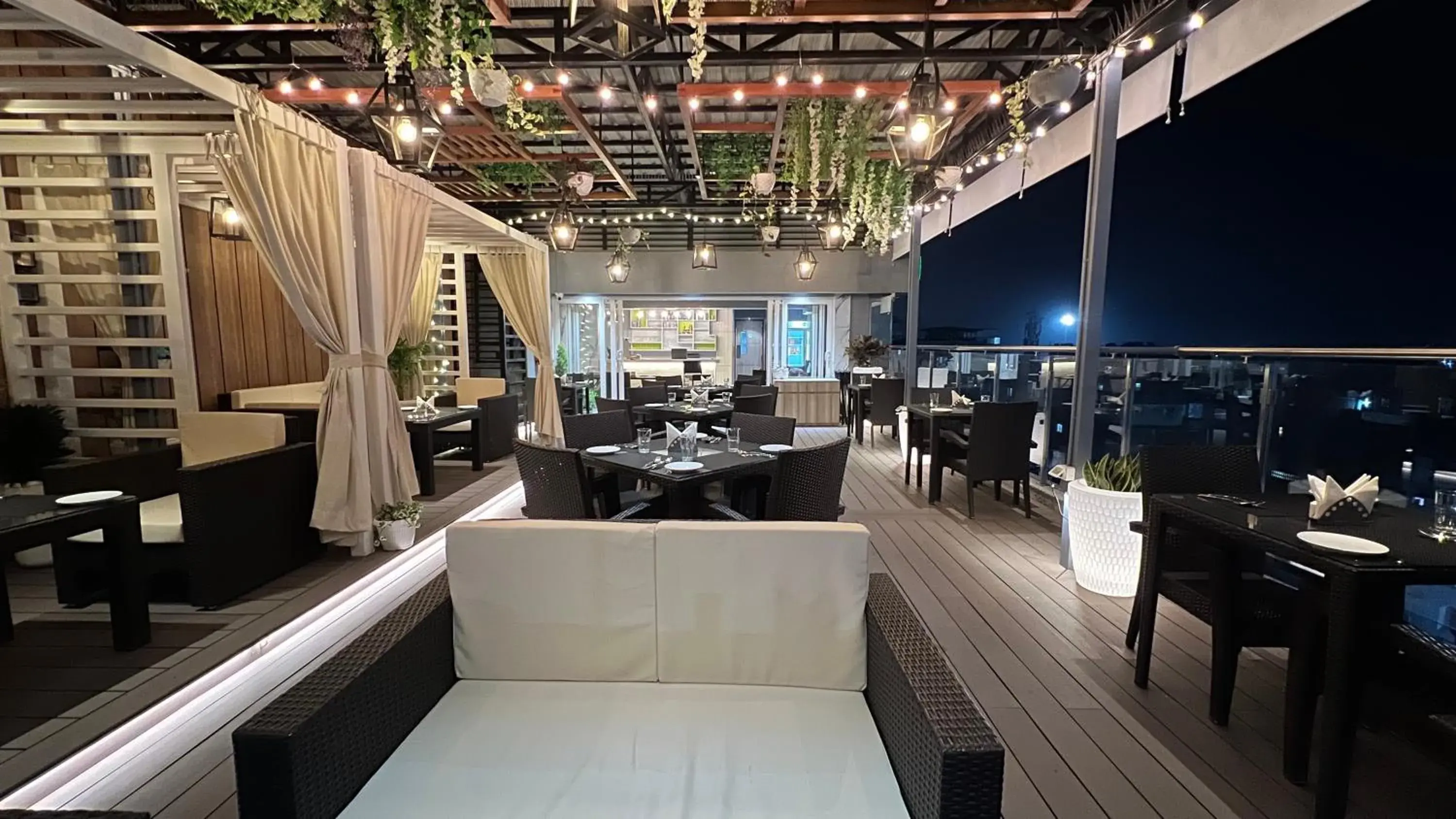 Restaurant/places to eat in Aurora Boutique Hotel Imphal Restaurant/places to eat in Aurora Boutique Hotel Imphal